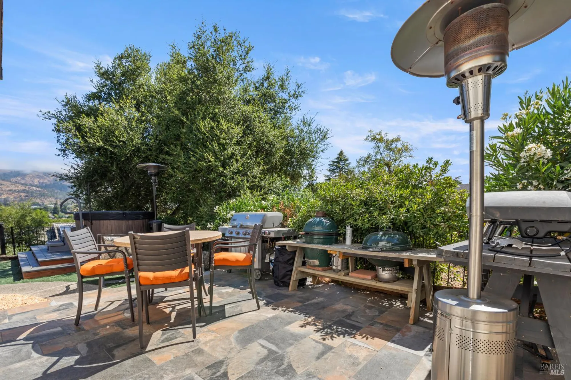 Property Slideshow image 10 of 47 | 410 oak mesa ct, Santa Rosa, CA, 95409