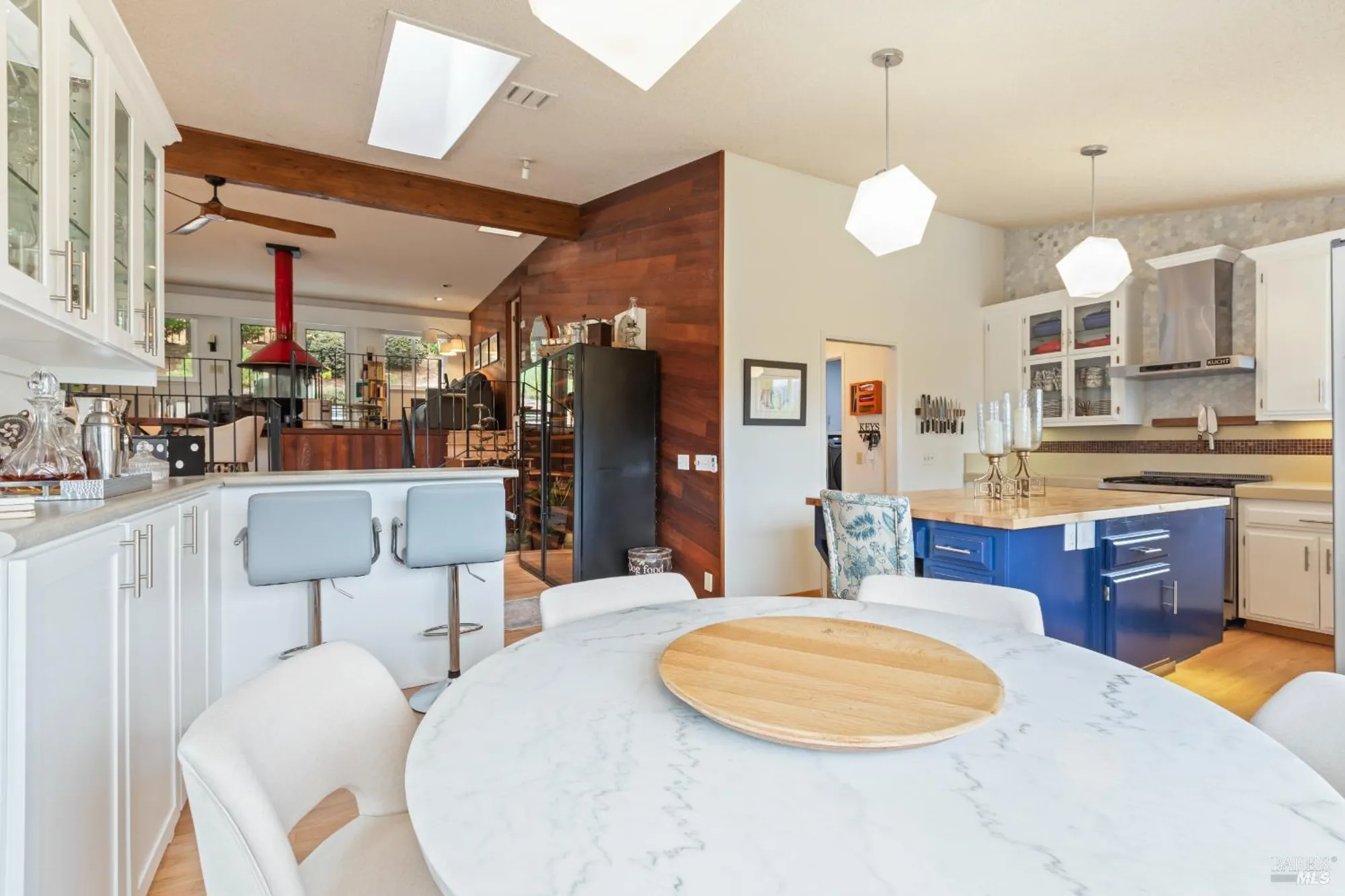 Property Slideshow image 15 of 47 | 410 oak mesa ct, Santa Rosa, CA, 95409