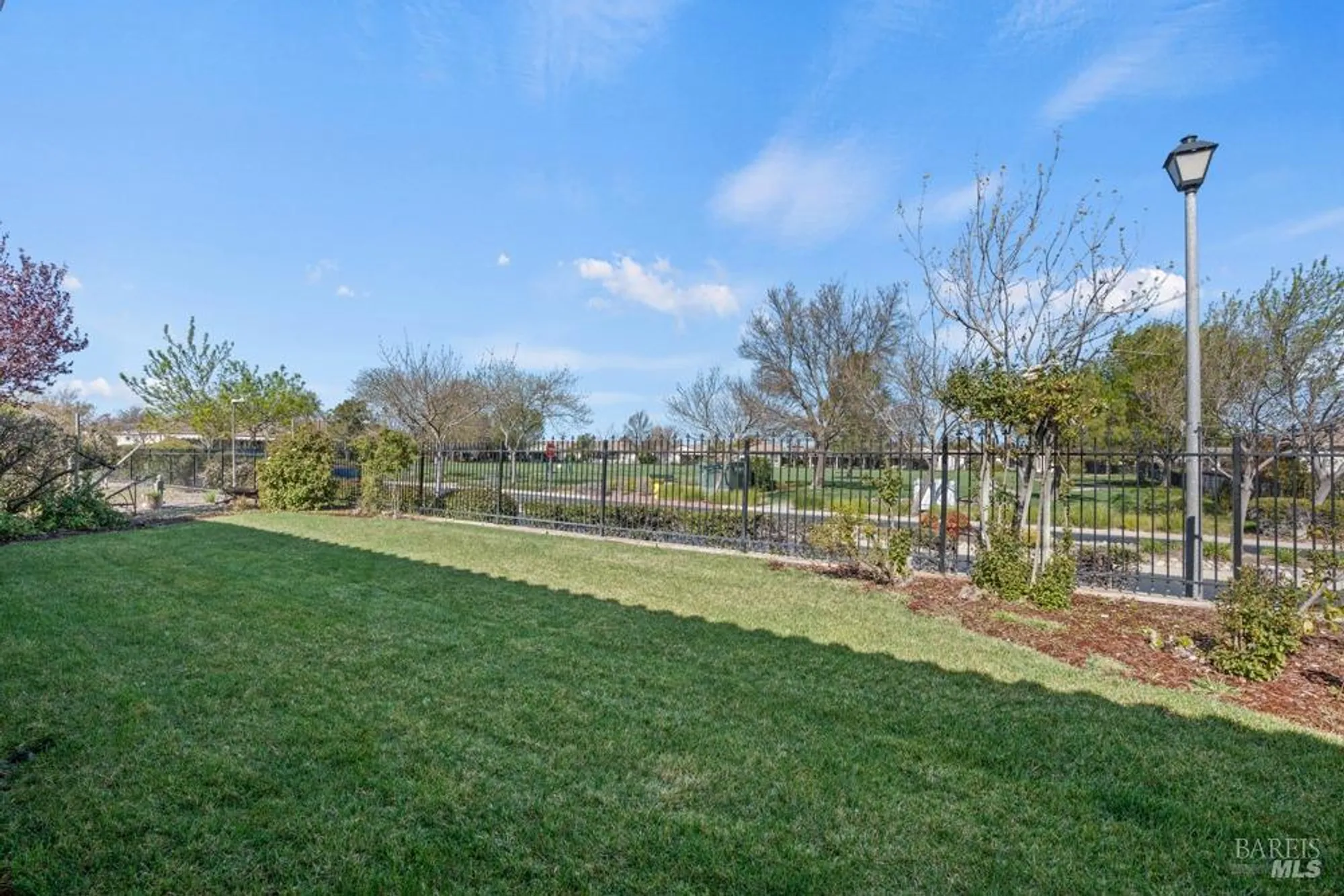 Property Slideshow image 33 of 70 | 344 forest highland dr, Rio Vista, CA, 94571