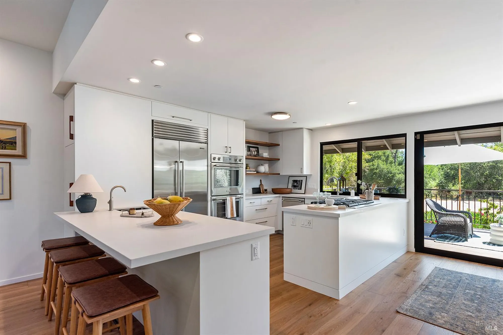 Property Slideshow image 6 of 36 | 1306 pinon dr, Healdsburg, CA, 95448