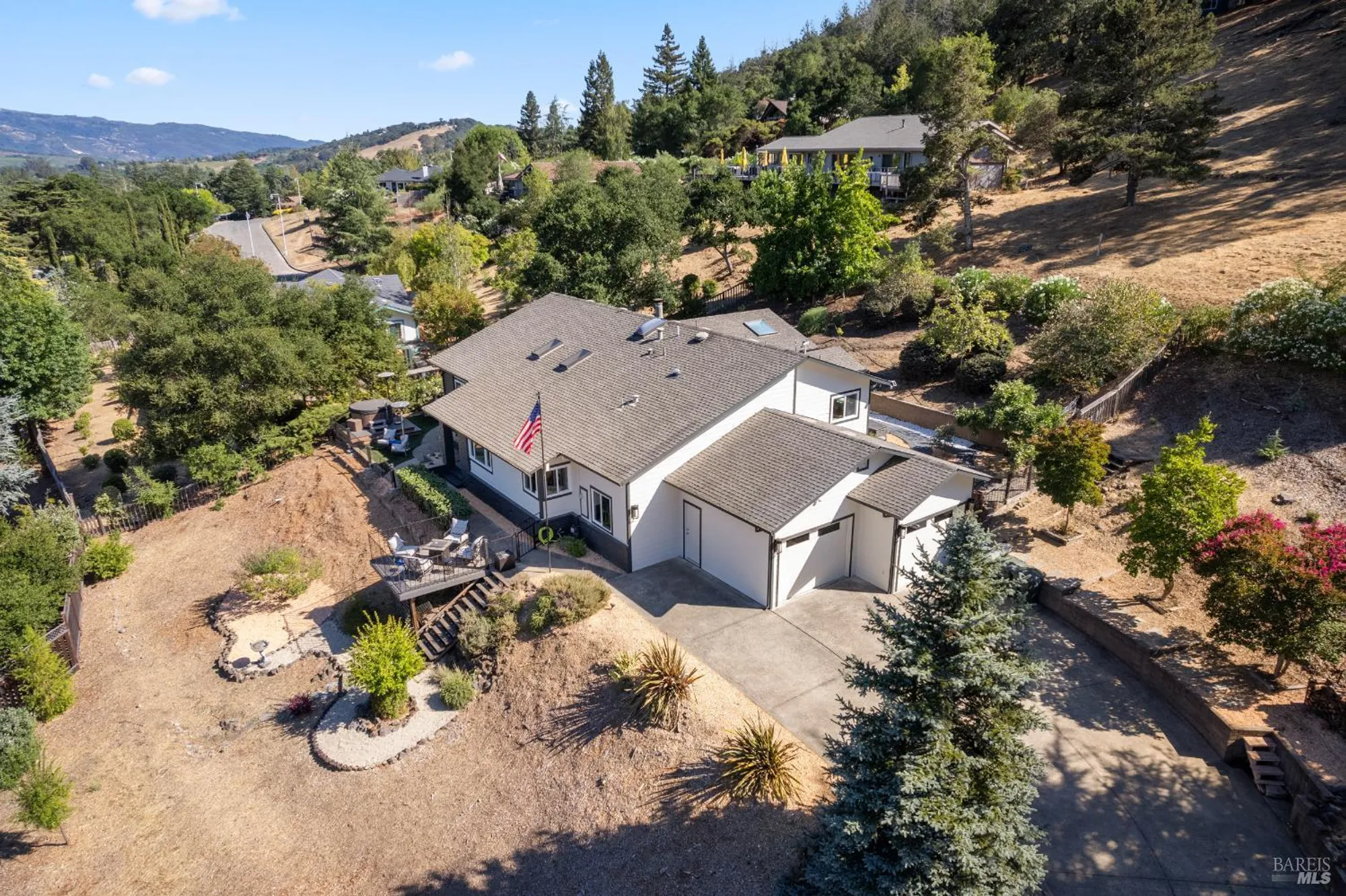 Property Slideshow image 1 of 47 | 410 oak mesa ct, Santa Rosa, CA, 95409