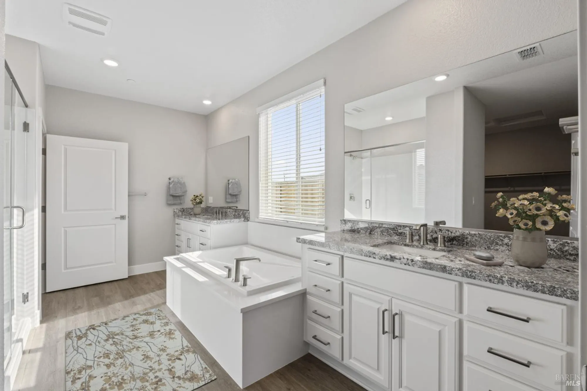 Property Slideshow image 21 of 28 | 2230 rustic oak ln, Rio Vista, CA, 94571