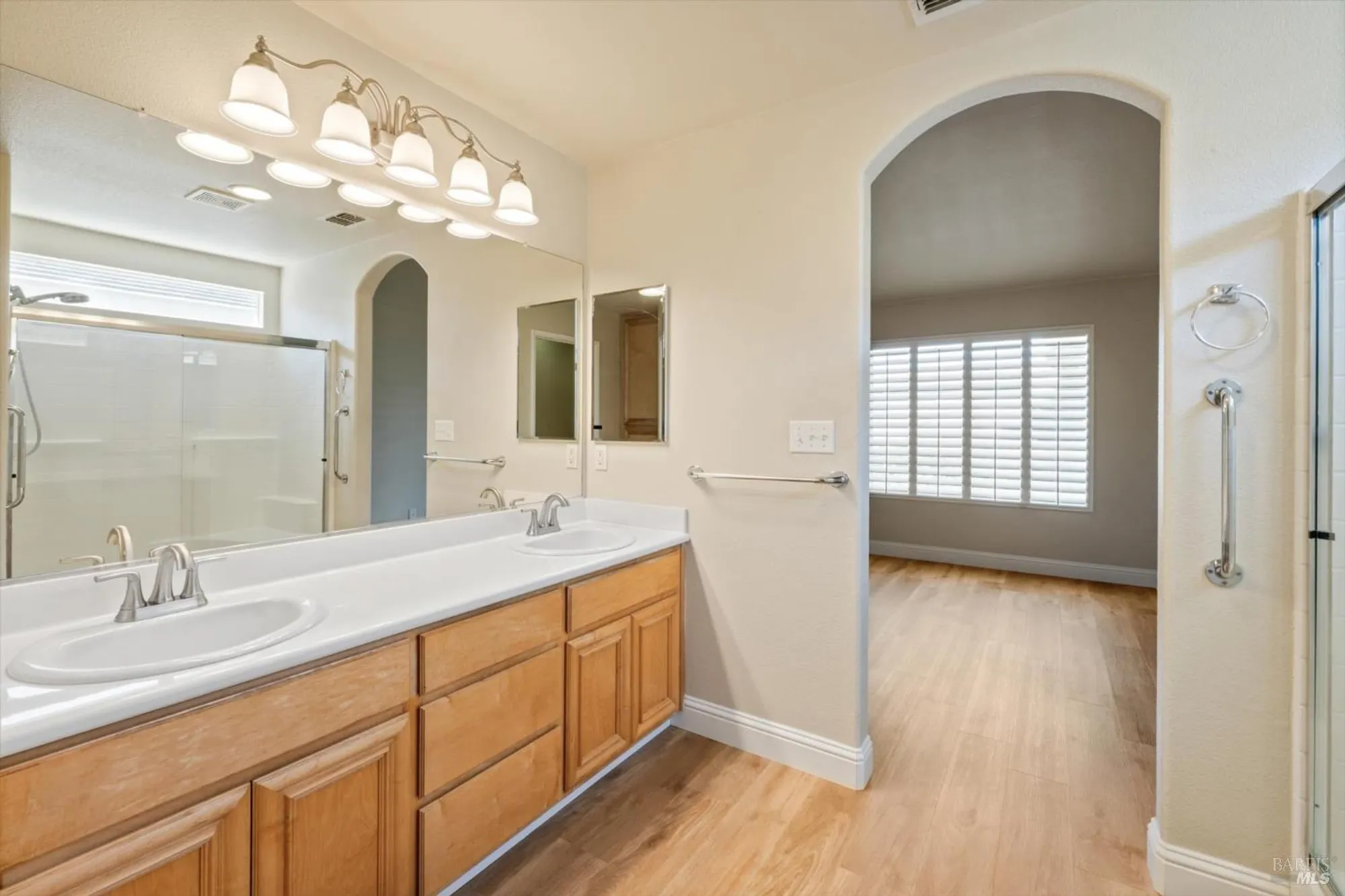 Property Slideshow image 23 of 44 | 528 birch ridge dr, Rio Vista, CA, 94571