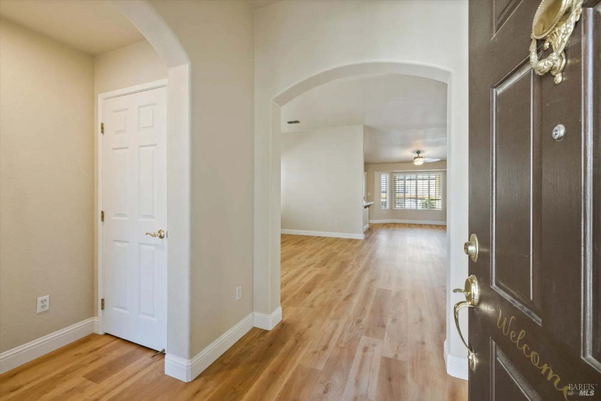 Property Slideshow image 4 of 44 | 528 birch ridge dr, Rio Vista, CA, 94571