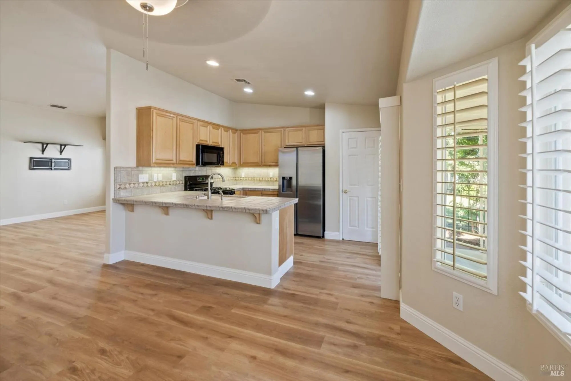 Property Slideshow image 30 of 44 | 528 birch ridge dr, Rio Vista, CA, 94571