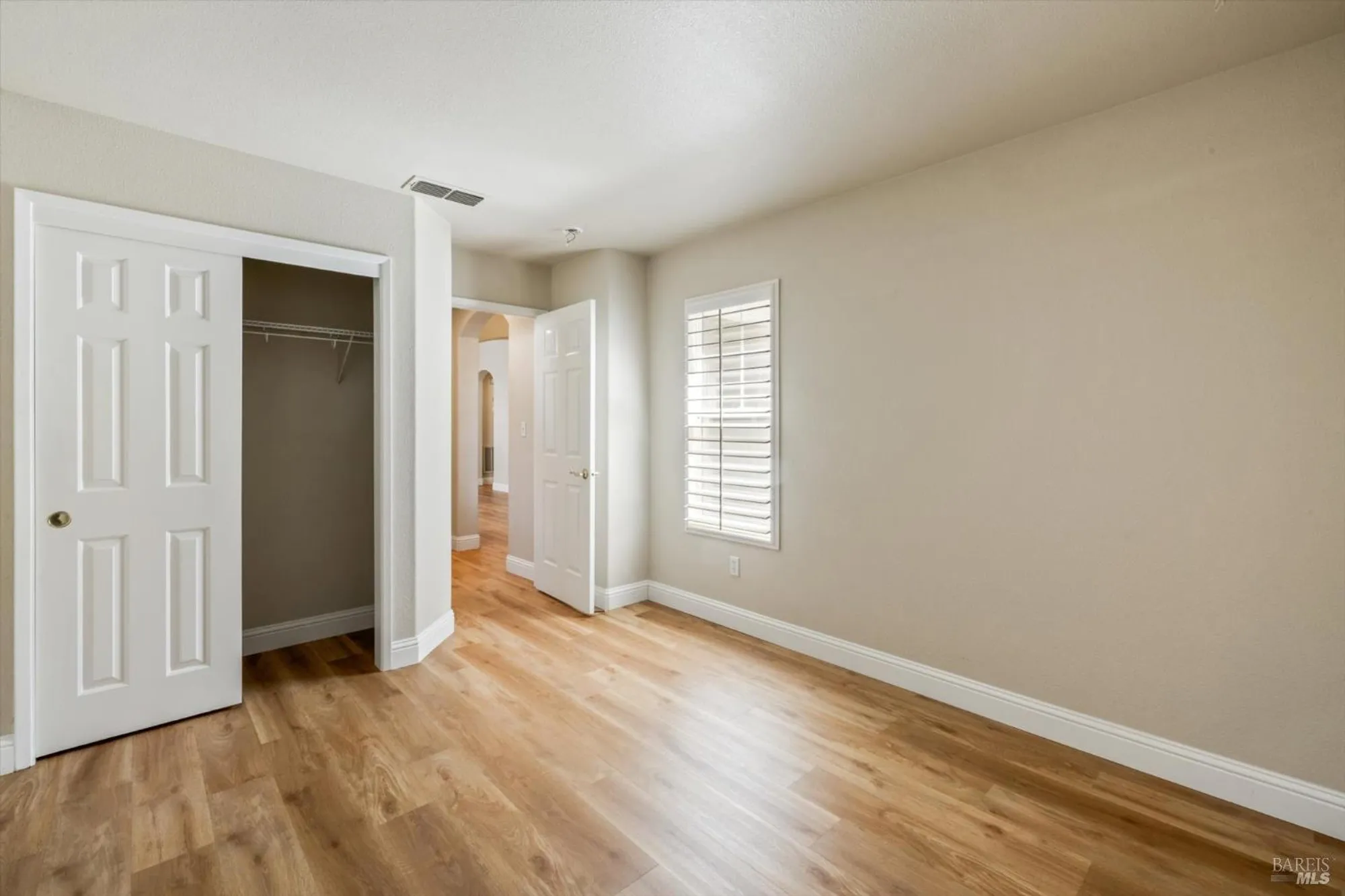 Property Slideshow image 9 of 44 | 528 birch ridge dr, Rio Vista, CA, 94571