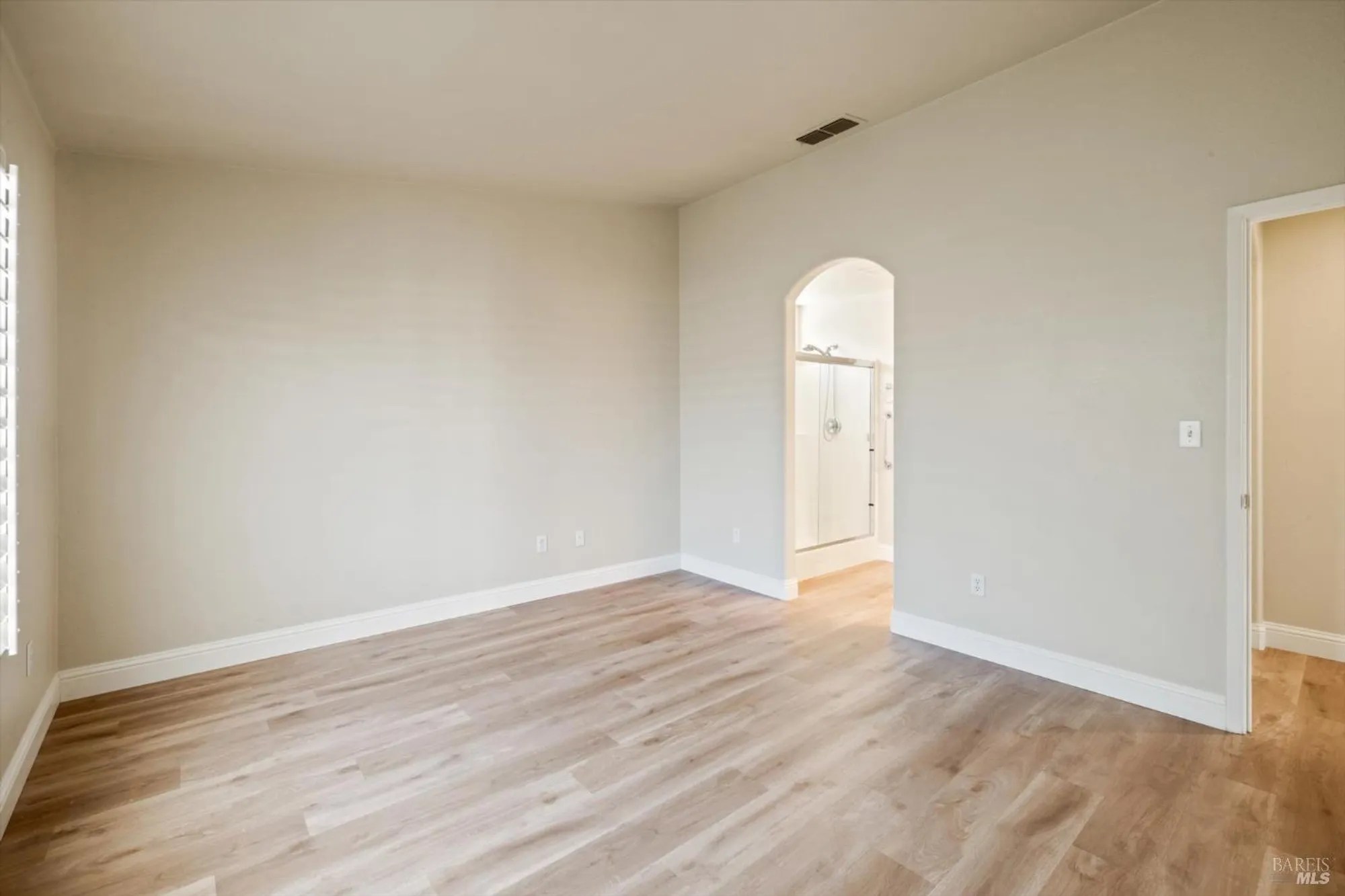 Property Slideshow image 19 of 44 | 528 birch ridge dr, Rio Vista, CA, 94571