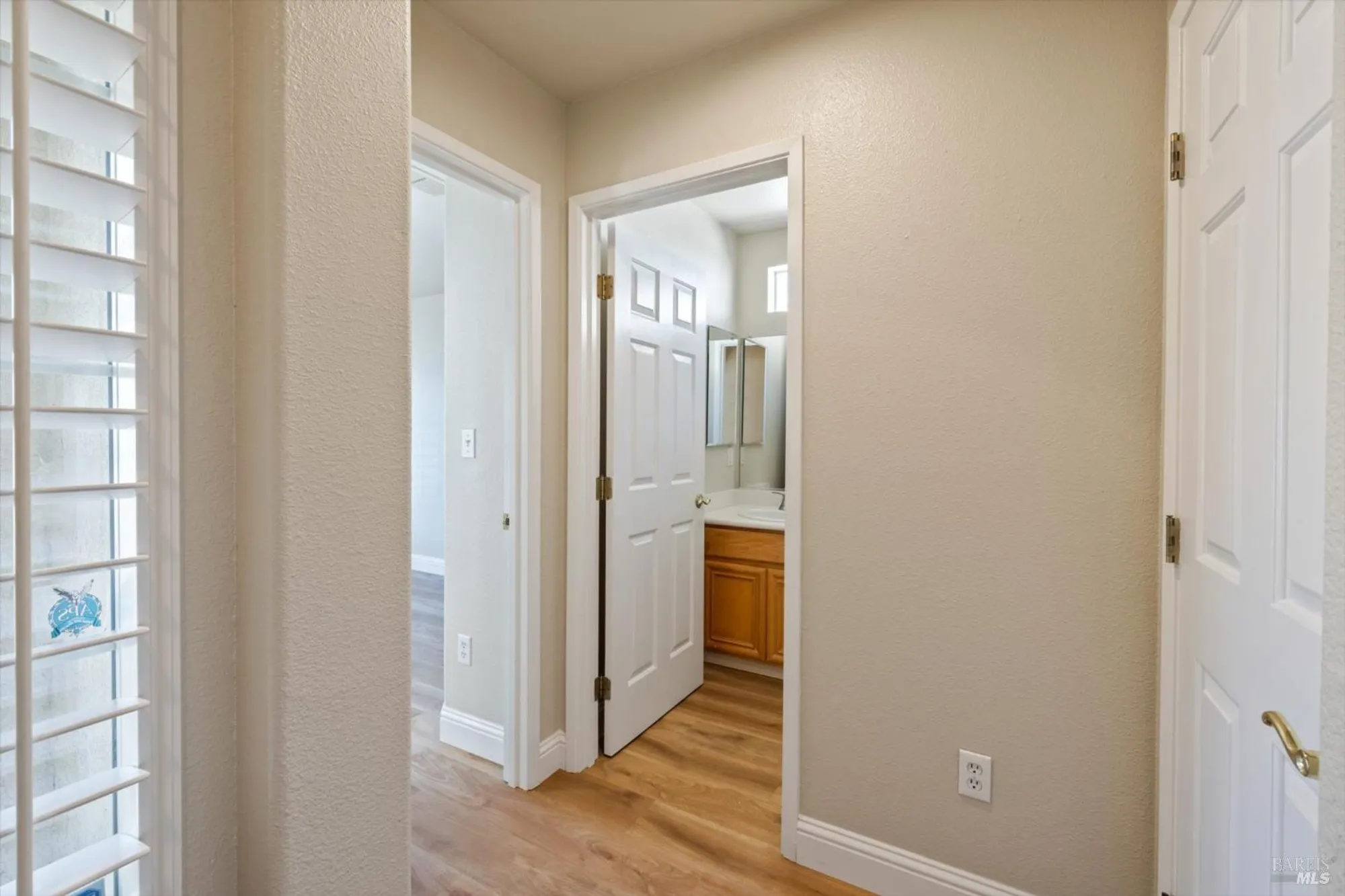 Property Slideshow image 6 of 44 | 528 birch ridge dr, Rio Vista, CA, 94571