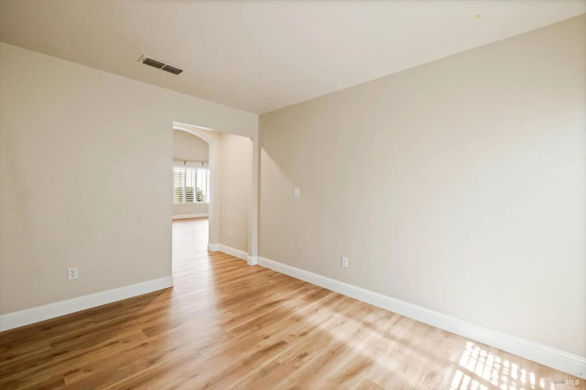 Property Slideshow image 15 of 44 | 528 birch ridge dr, Rio Vista, CA, 94571