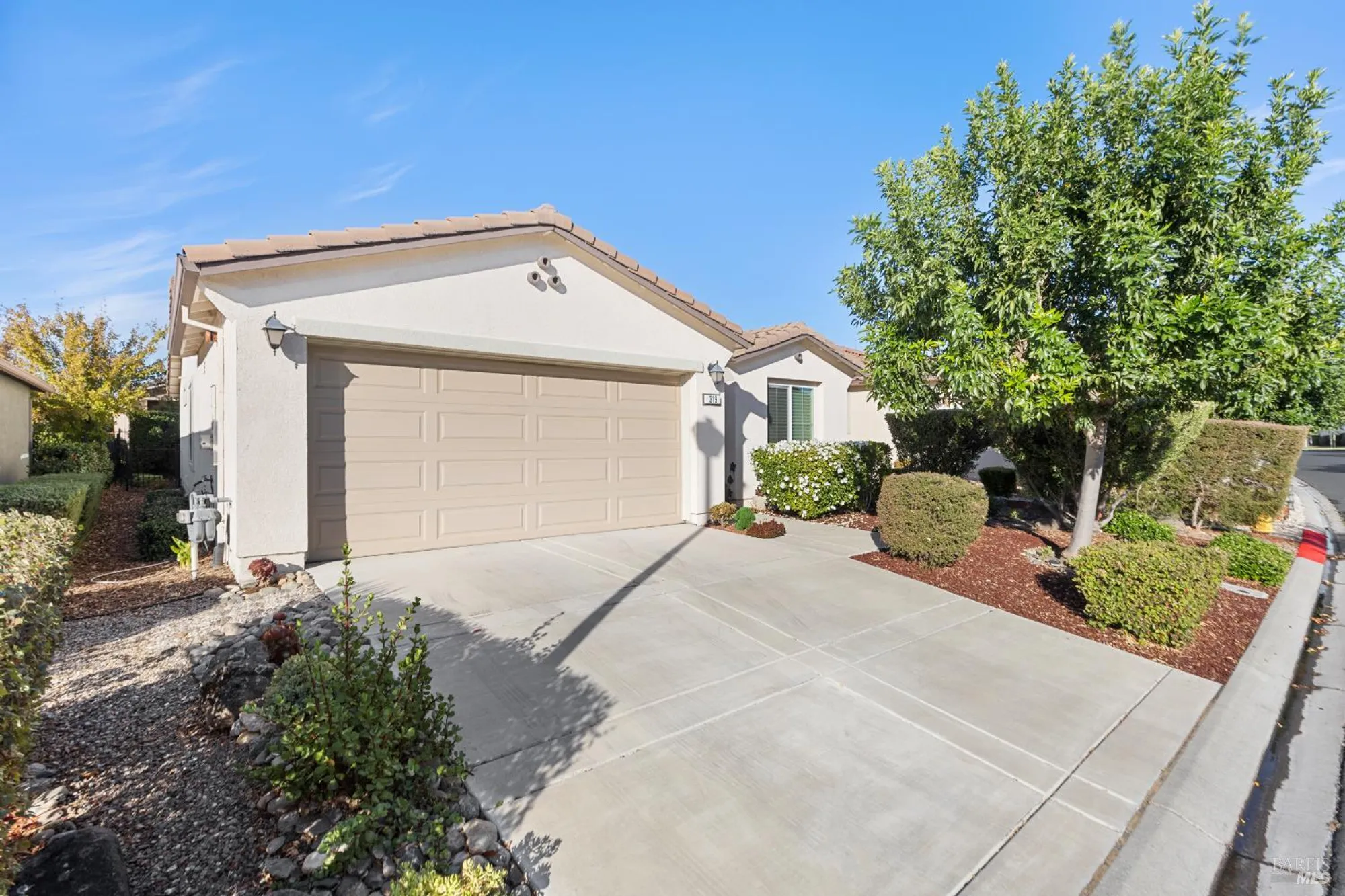 Property Slideshow image 1 of 27 | 319 birch ridge dr, Rio Vista, CA, 94571