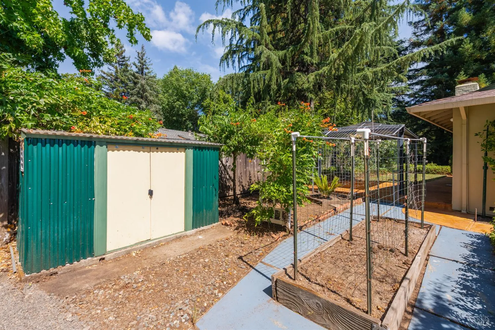 Property Slideshow image 32 of 34 | 7129 oak leaf dr, Santa Rosa, CA, 95409