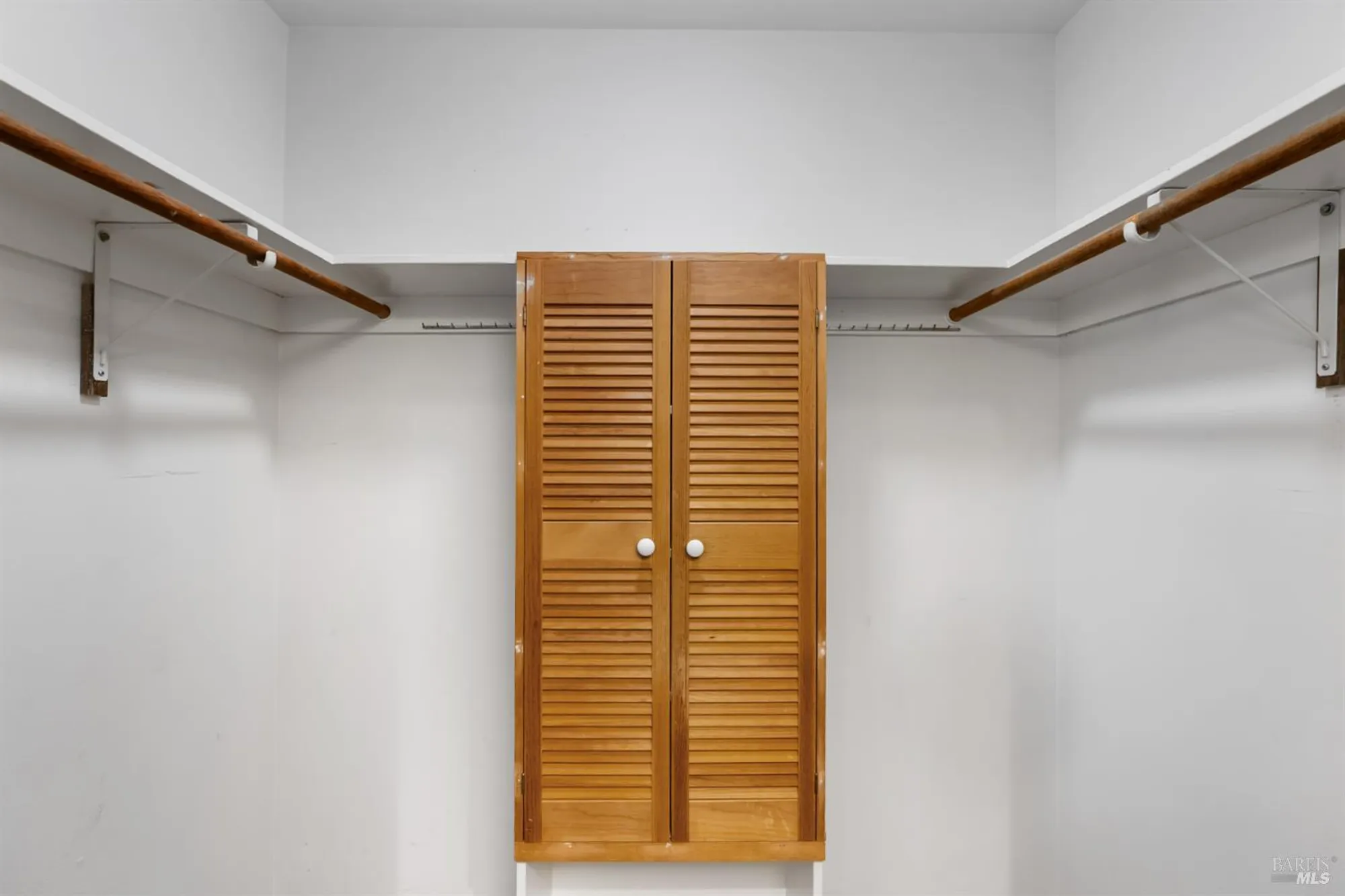 Property Slideshow image 19 of 34 | 7129 oak leaf dr, Santa Rosa, CA, 95409