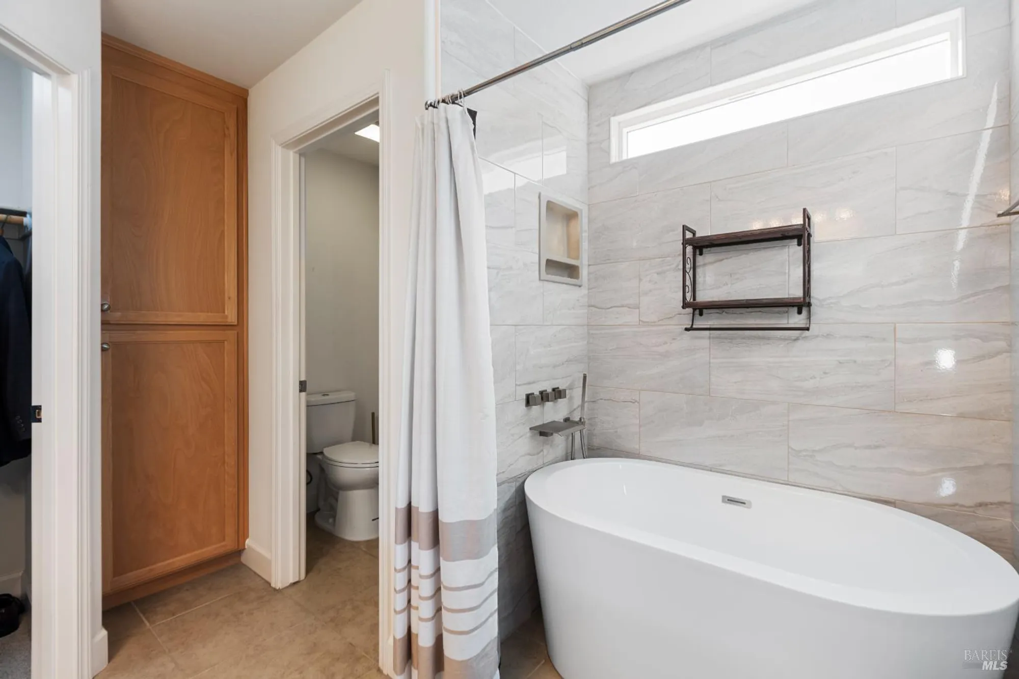 Property Slideshow image 17 of 27 | 319 birch ridge dr, Rio Vista, CA, 94571