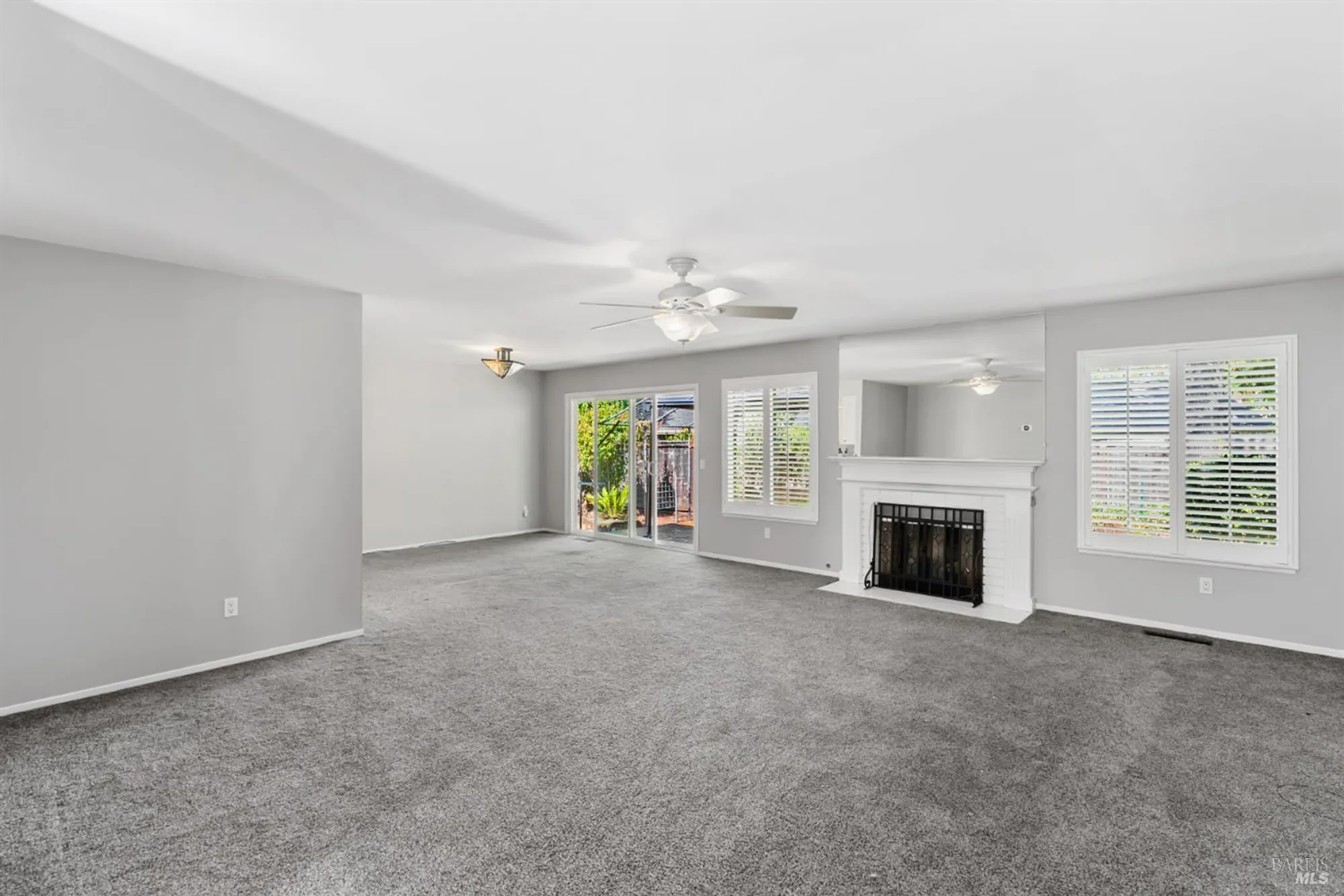 Property Slideshow image 14 of 34 | 7129 oak leaf dr, Santa Rosa, CA, 95409