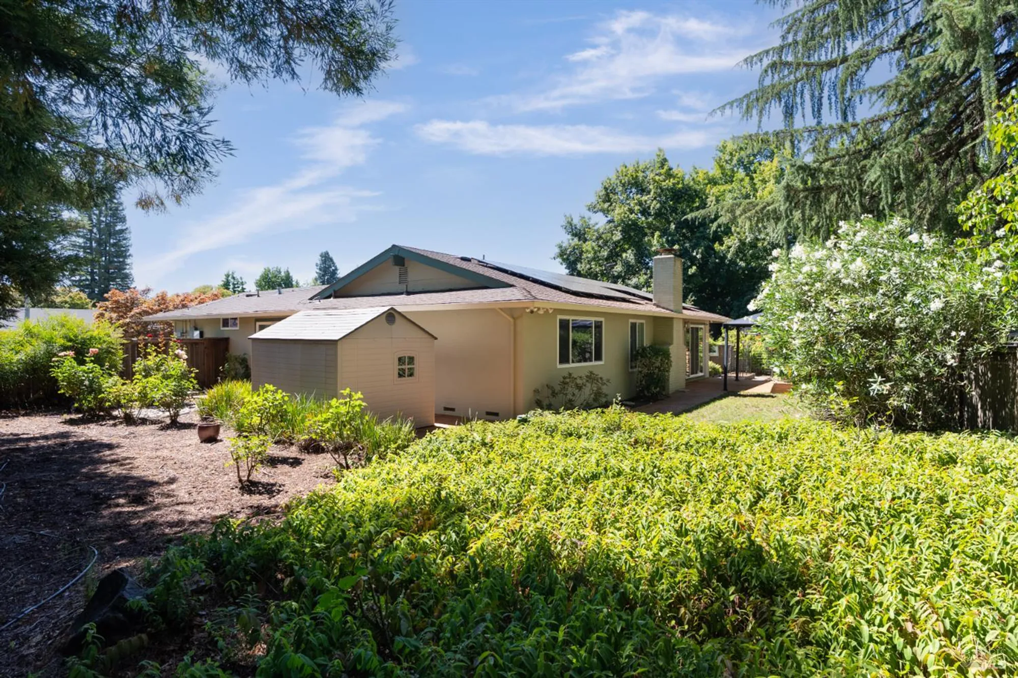 Property Slideshow image 30 of 34 | 7129 oak leaf dr, Santa Rosa, CA, 95409
