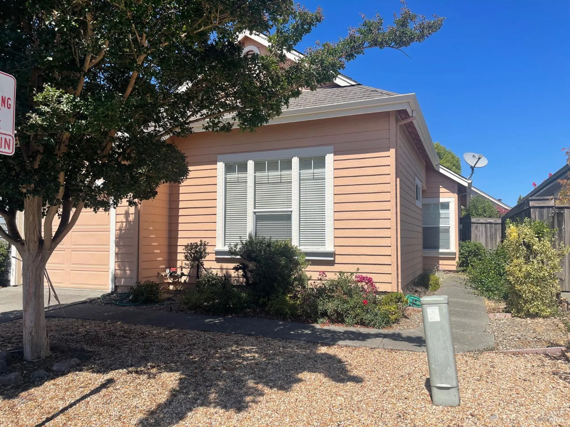 Property Slideshow image 1 of 10 | 849 patti page ct, Windsor, CA, 95492