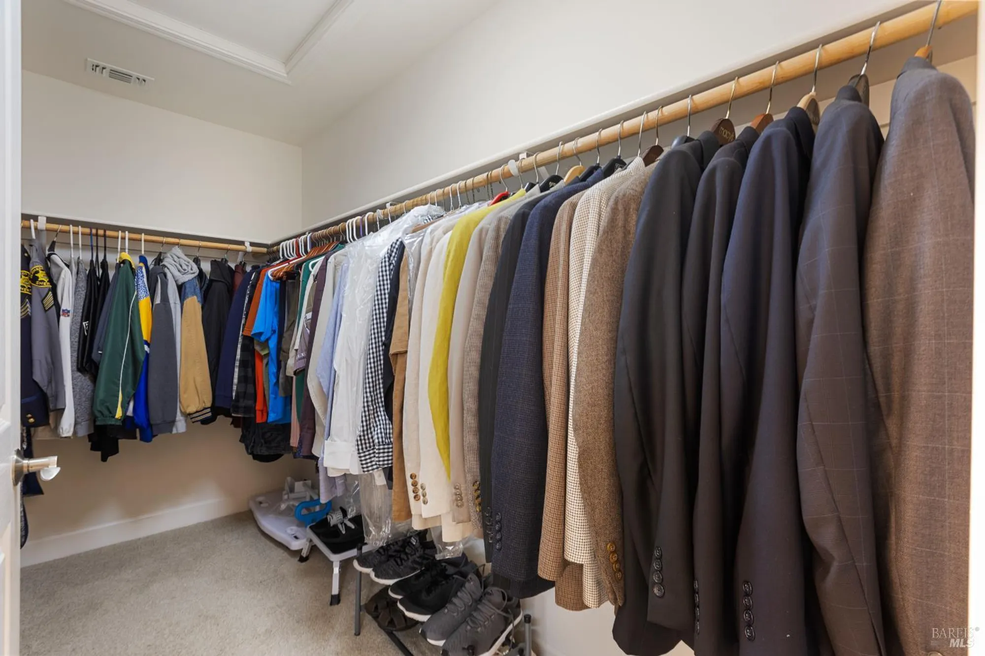 Property Slideshow image 18 of 27 | 319 birch ridge dr, Rio Vista, CA, 94571