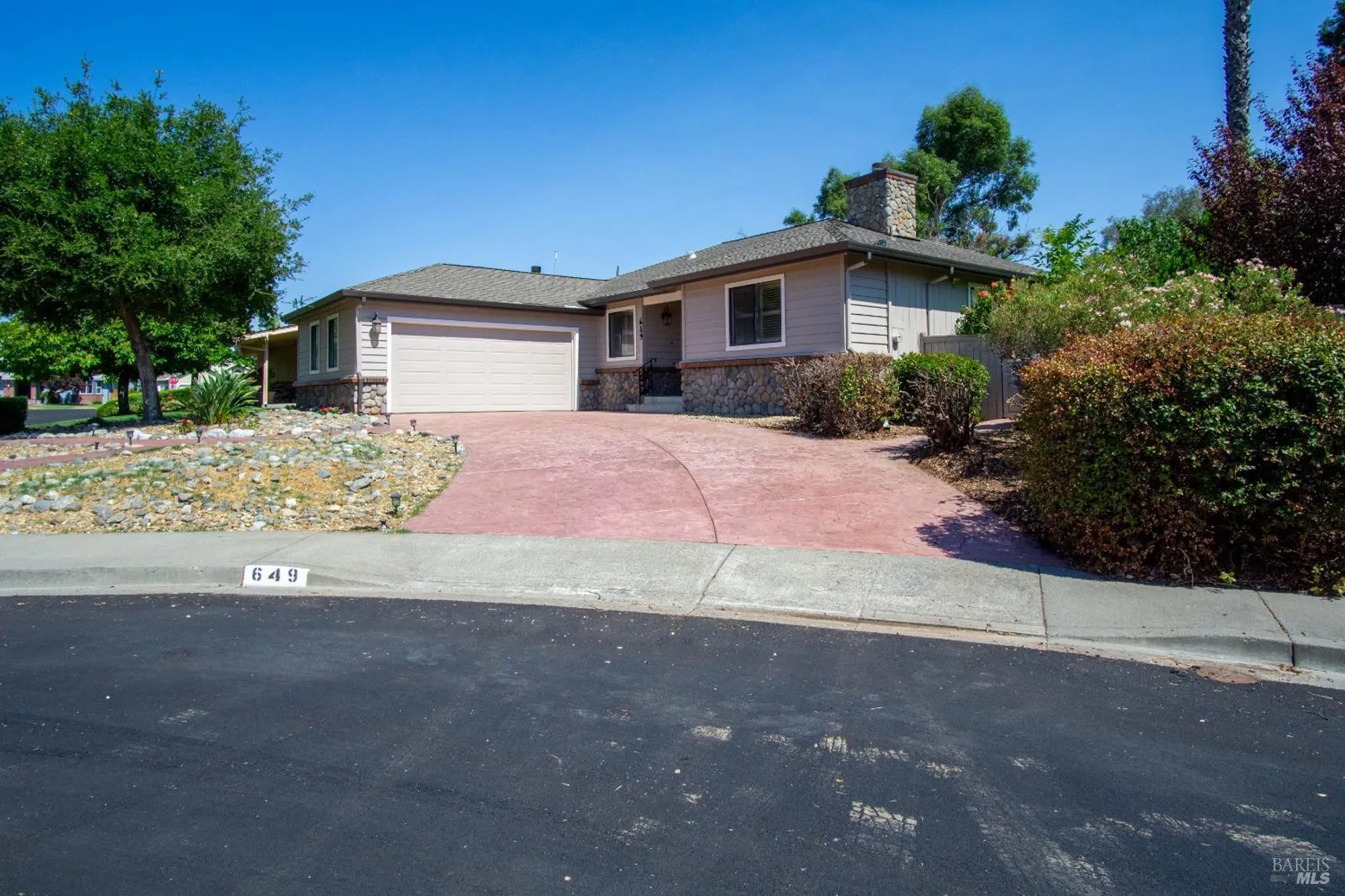 Property Slideshow image 26 of 27 | 649 whitney ct, Vacaville, CA, 95687