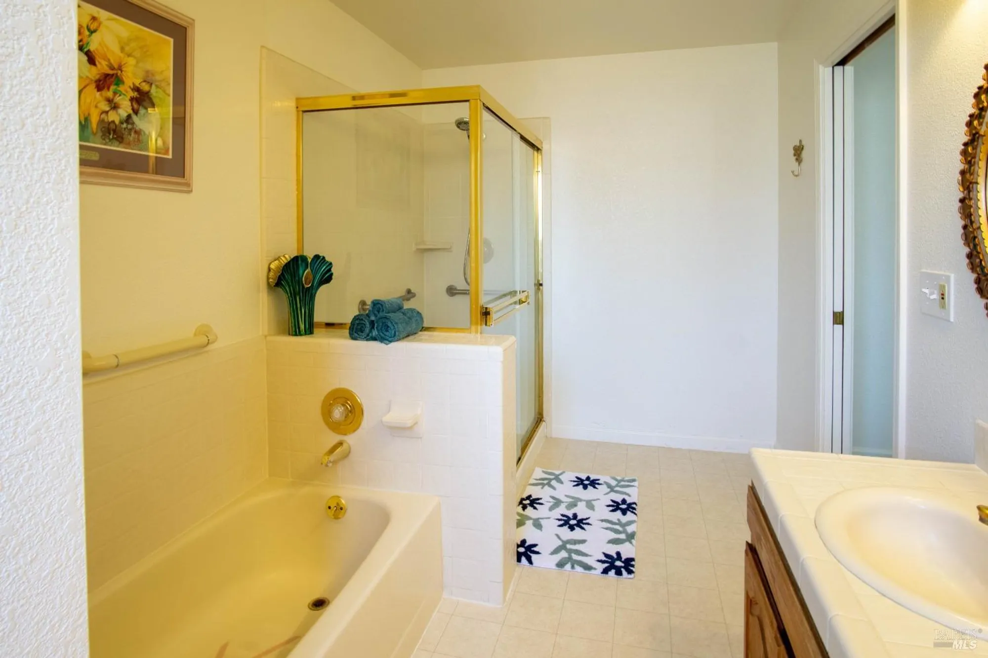 Property Slideshow image 13 of 27 | 649 whitney ct, Vacaville, CA, 95687