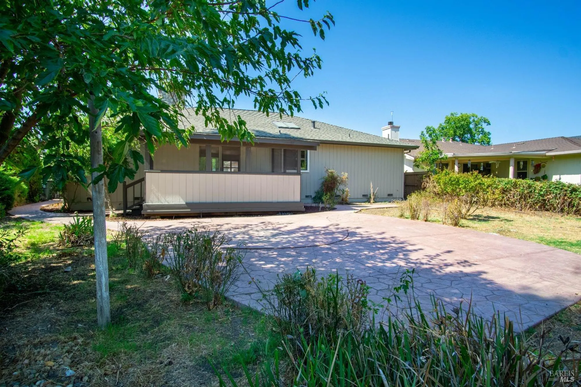 Property Slideshow image 25 of 27 | 649 whitney ct, Vacaville, CA, 95687