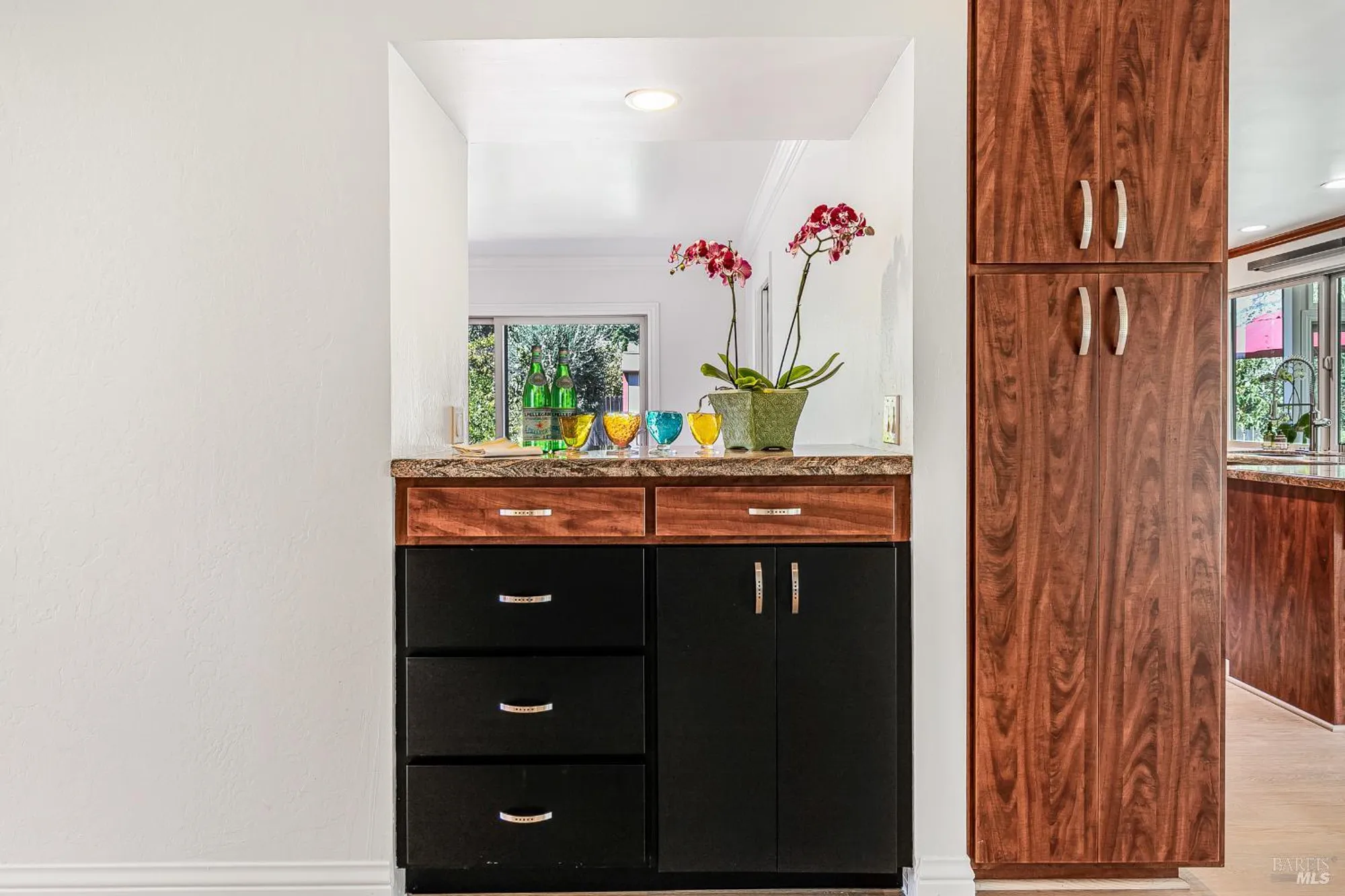 Property Slideshow image 13 of 63 | 8862 oak trail pl, Santa Rosa, CA, 95409