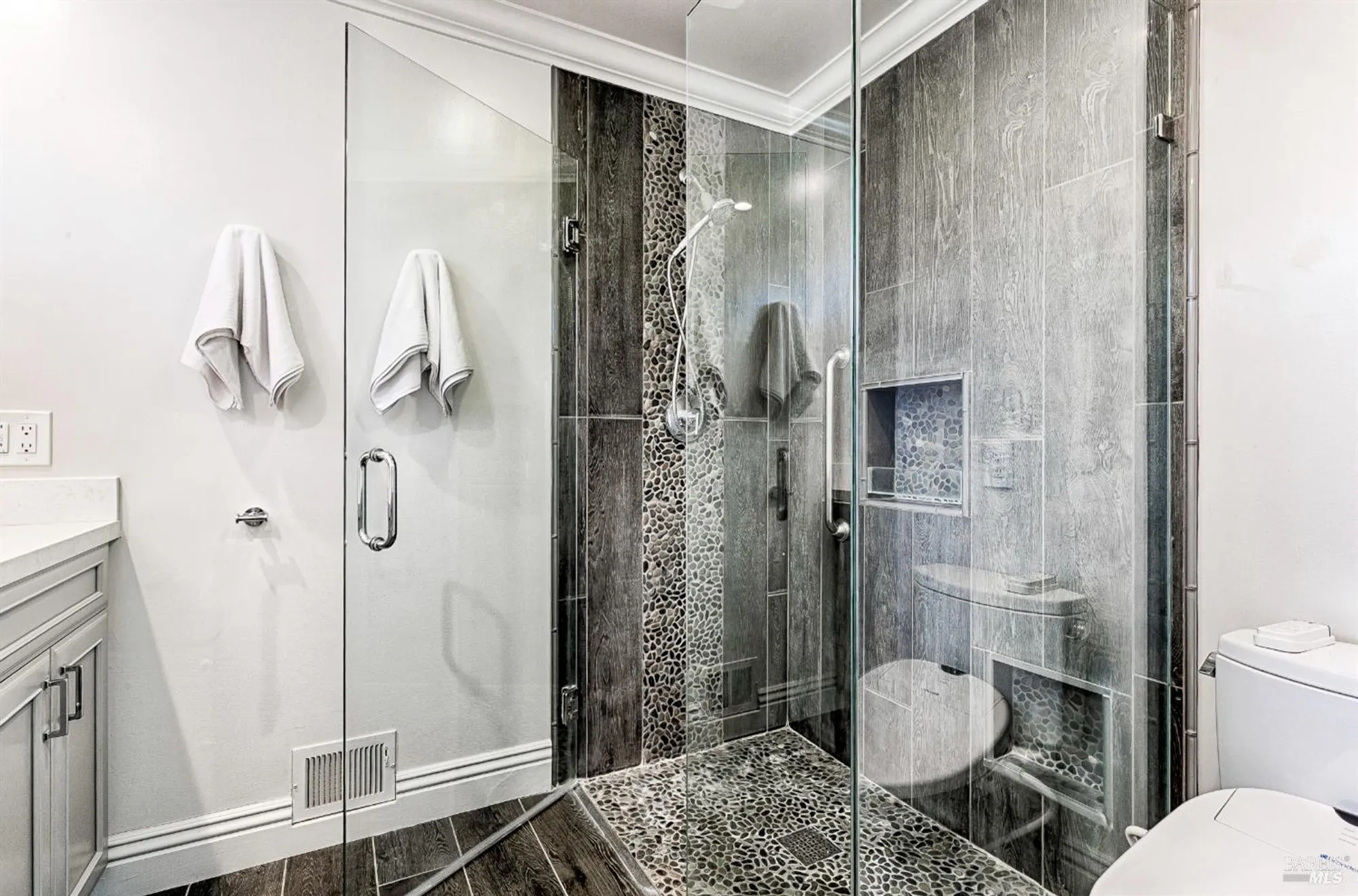 Property Slideshow image 31 of 63 | 8862 oak trail pl, Santa Rosa, CA, 95409