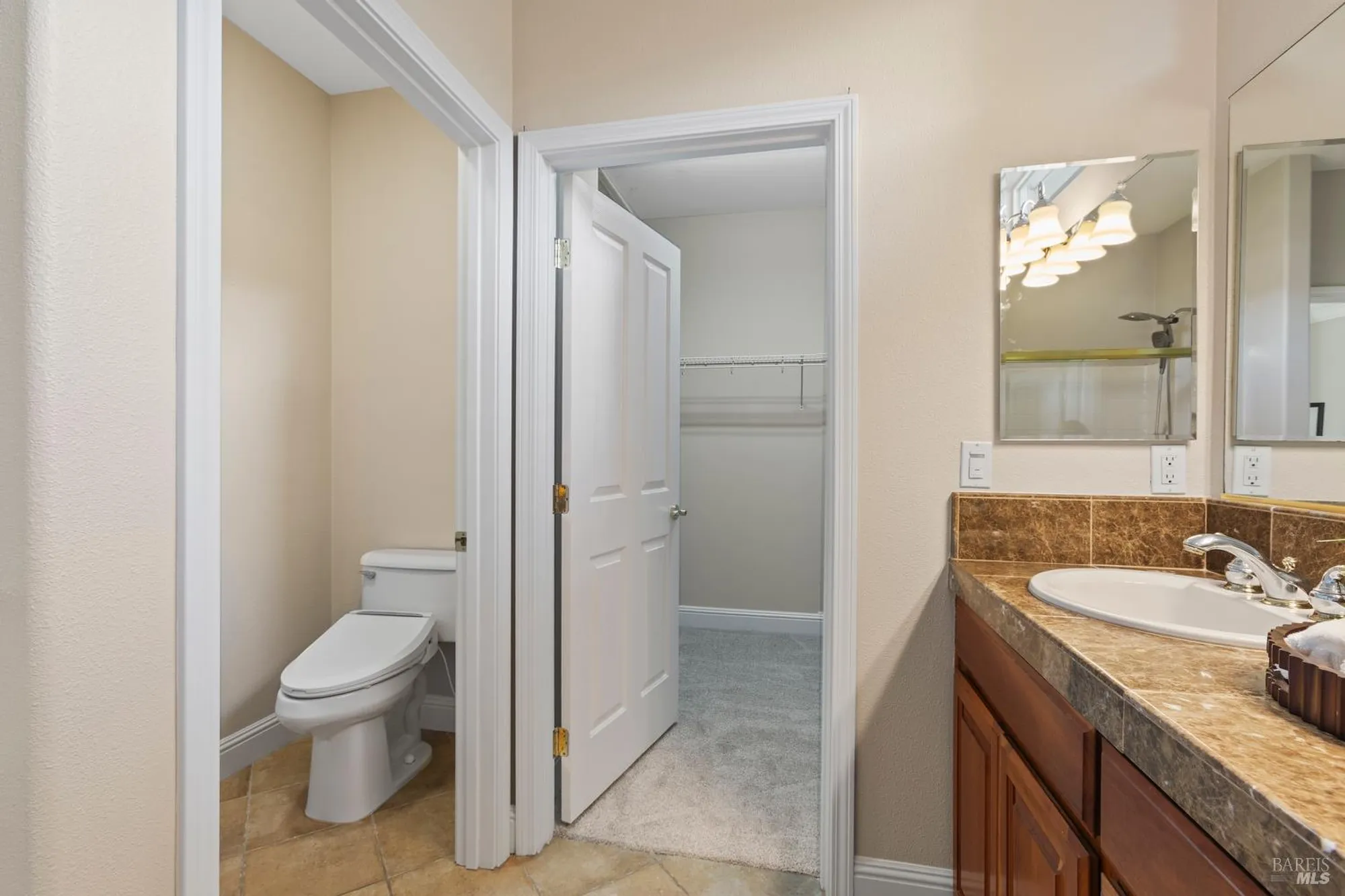 Property Slideshow image 23 of 40 | 301 fairbanks dr, Rio Vista, CA, 94571