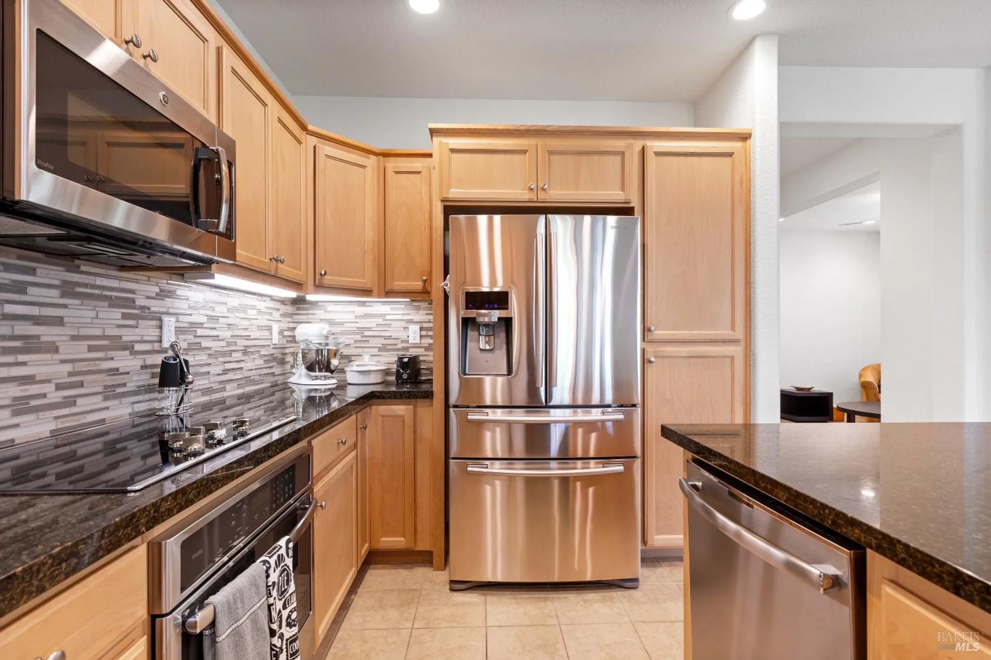 Property Slideshow image 5 of 45 | 525 eagle dr, Rio Vista, CA, 94571