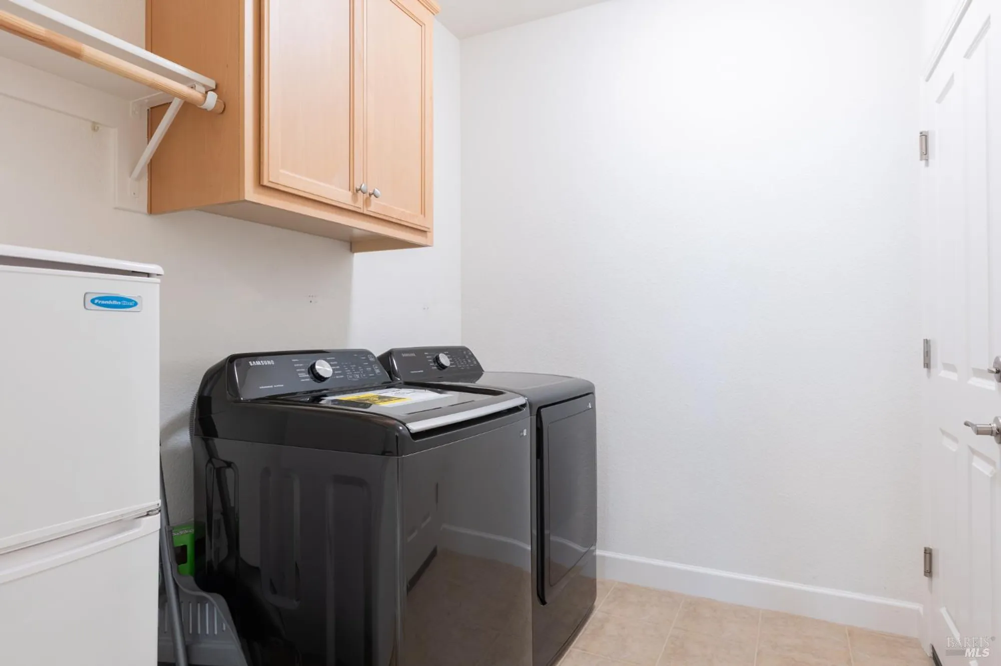 Property Slideshow image 31 of 45 | 525 eagle dr, Rio Vista, CA, 94571