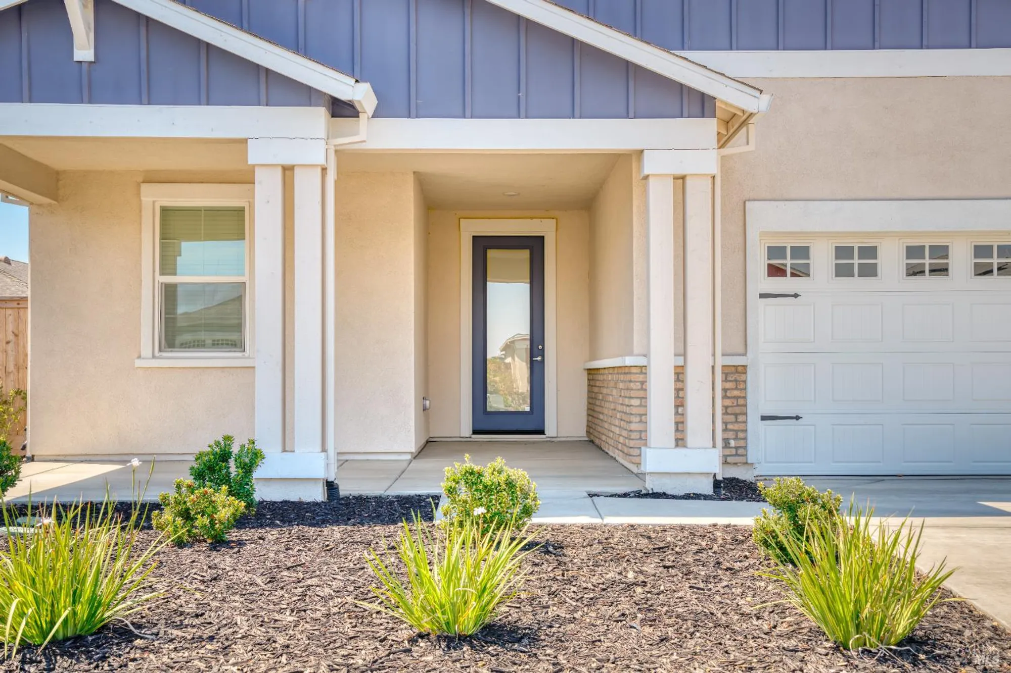 Property Slideshow image 5 of 31 | 2271 park pl, Rio Vista, CA, 94571