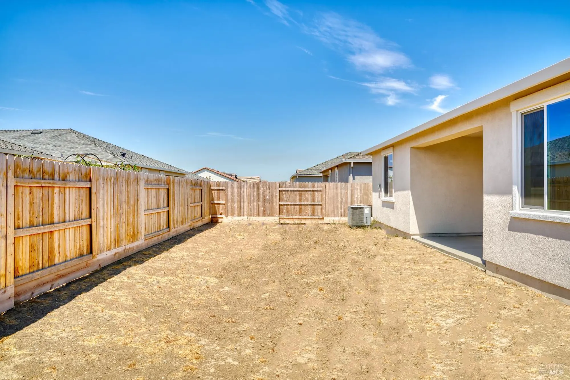 Property Slideshow image 27 of 31 | 2271 park pl, Rio Vista, CA, 94571