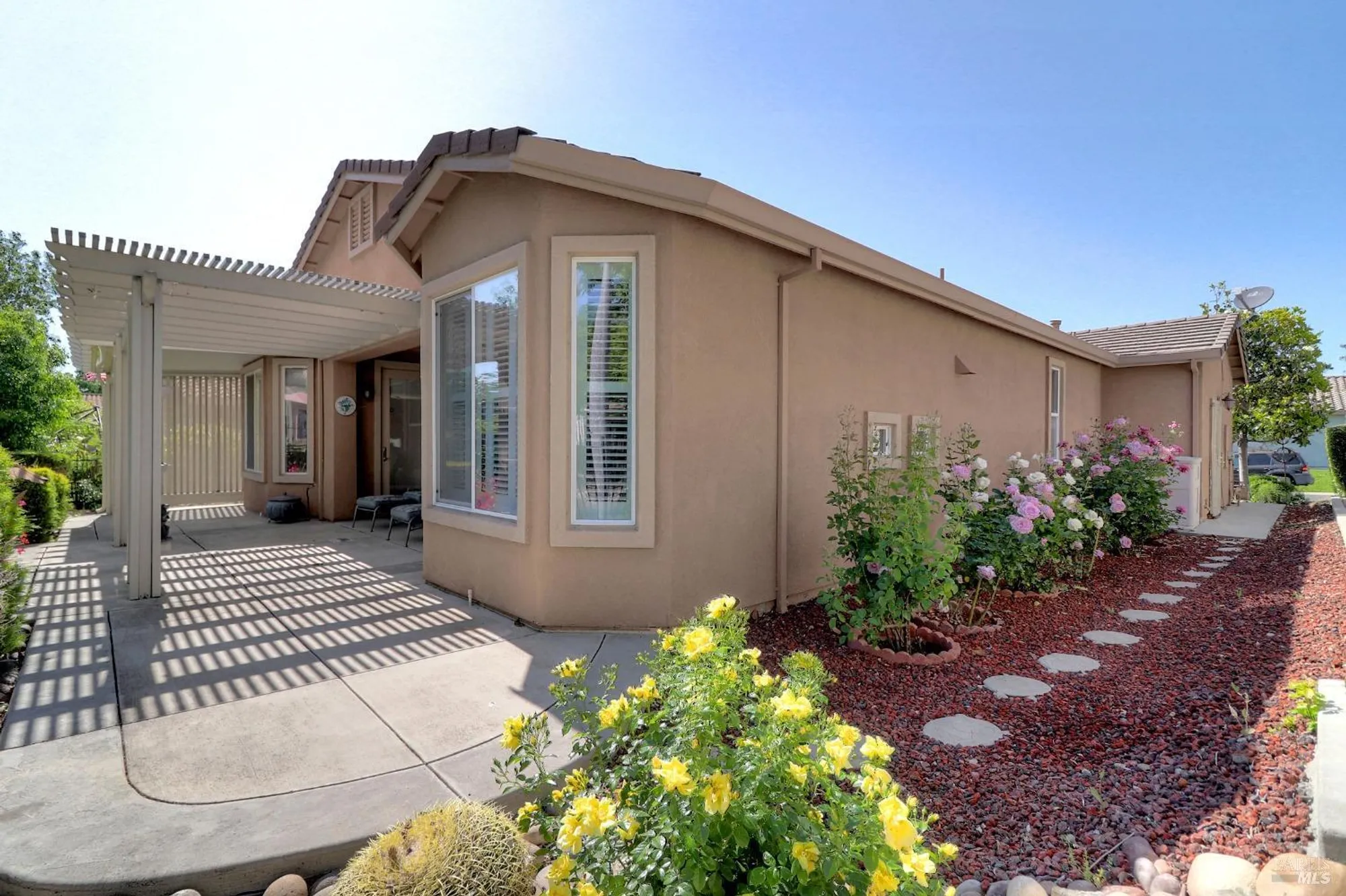 Property Slideshow image 38 of 79 | 110 foxwood ln, Rio Vista, CA, 94571