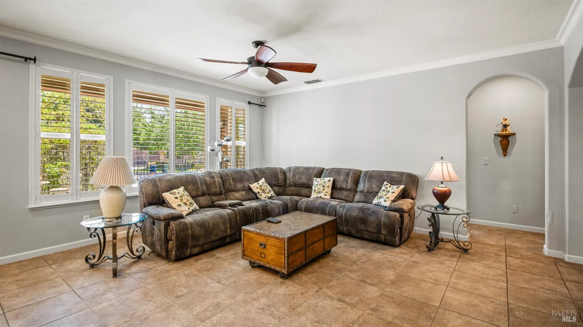 Property Slideshow image 13 of 46 | 1000 michelbook ln, Rio Vista, CA, 94571