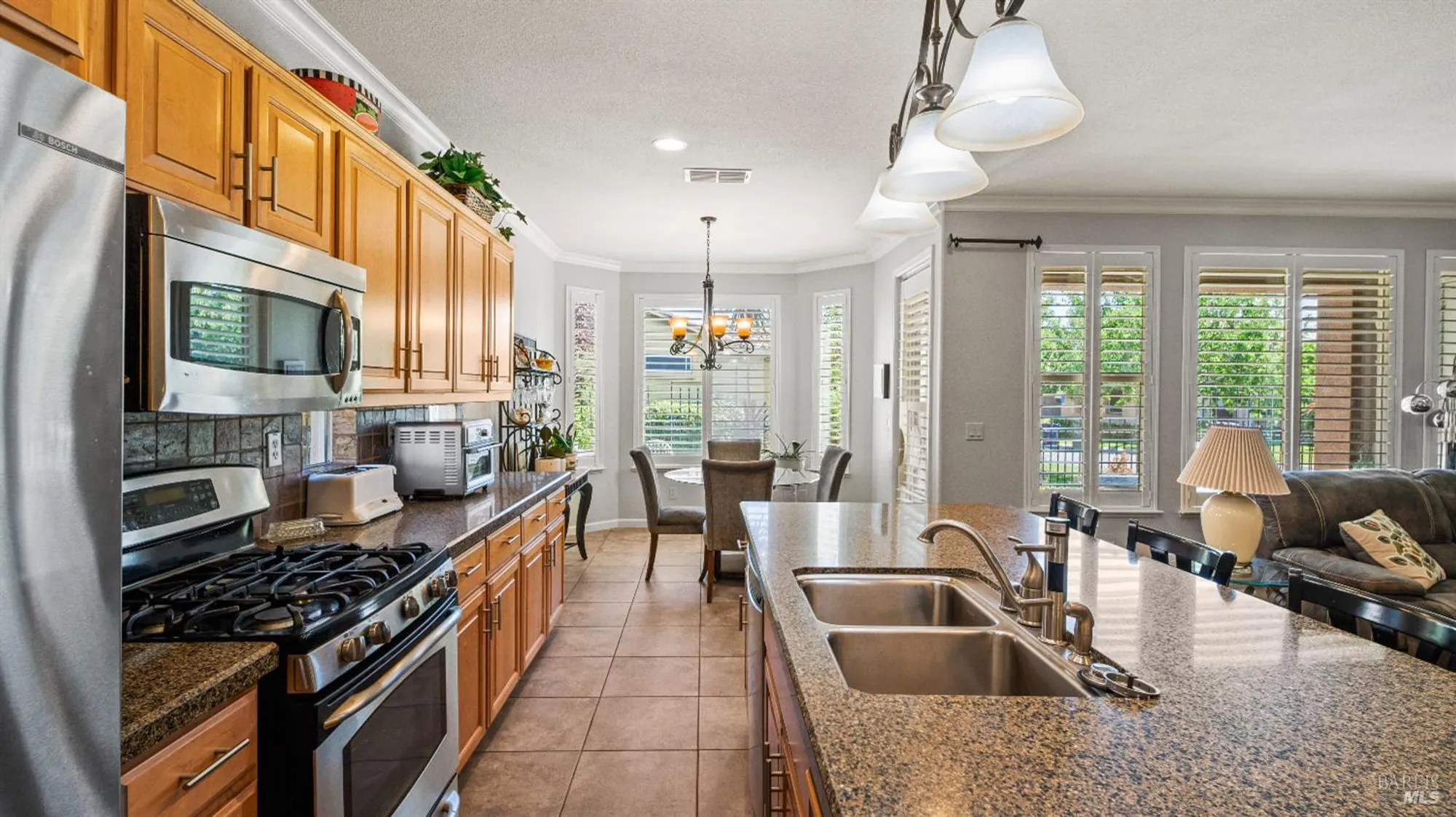Property Slideshow image 18 of 46 | 1000 michelbook ln, Rio Vista, CA, 94571