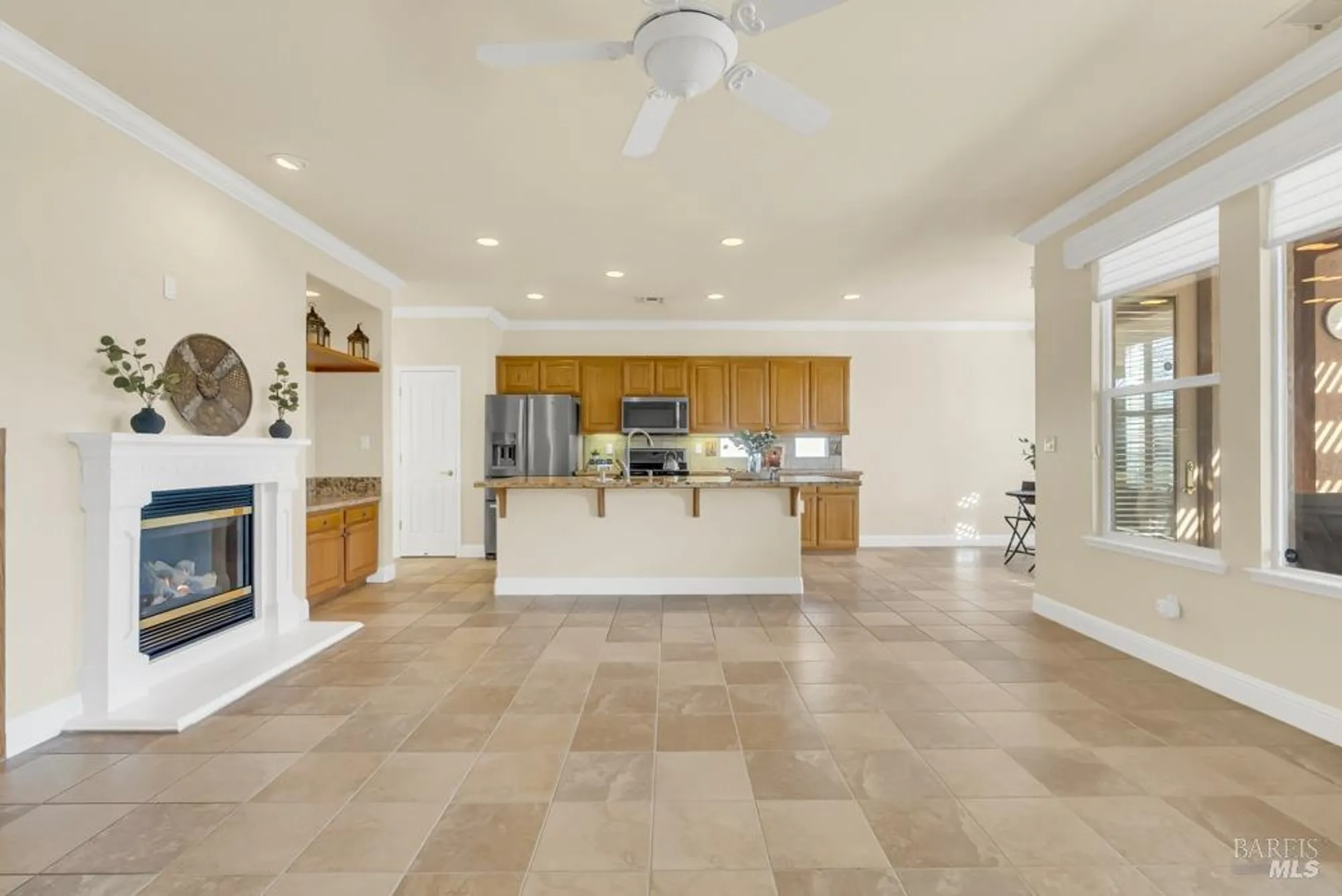 Property Slideshow image 10 of 79 | 110 foxwood ln, Rio Vista, CA, 94571