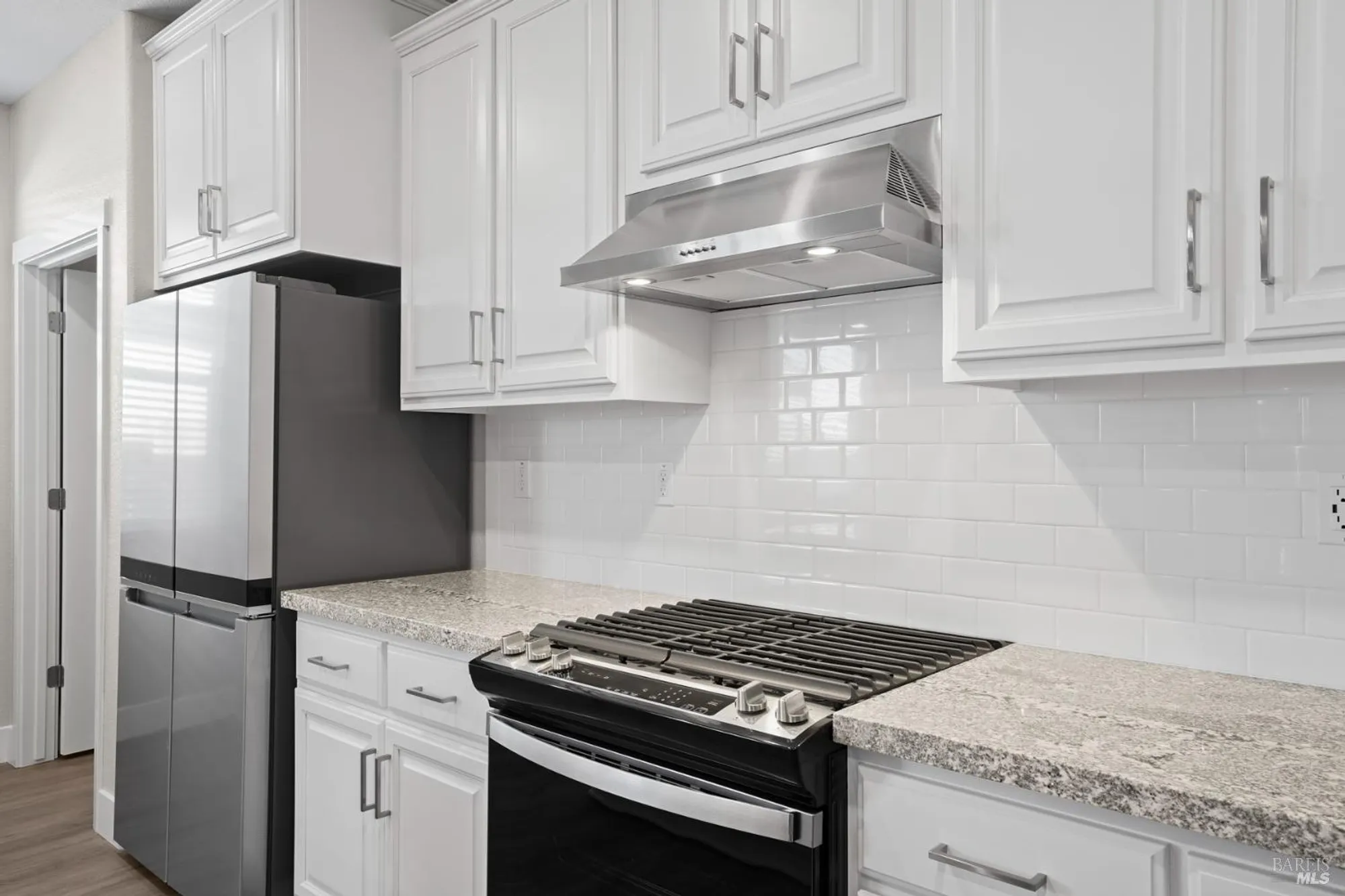 Property Slideshow image 12 of 28 | 2260 rustic oak ln, Rio Vista, CA, 94571