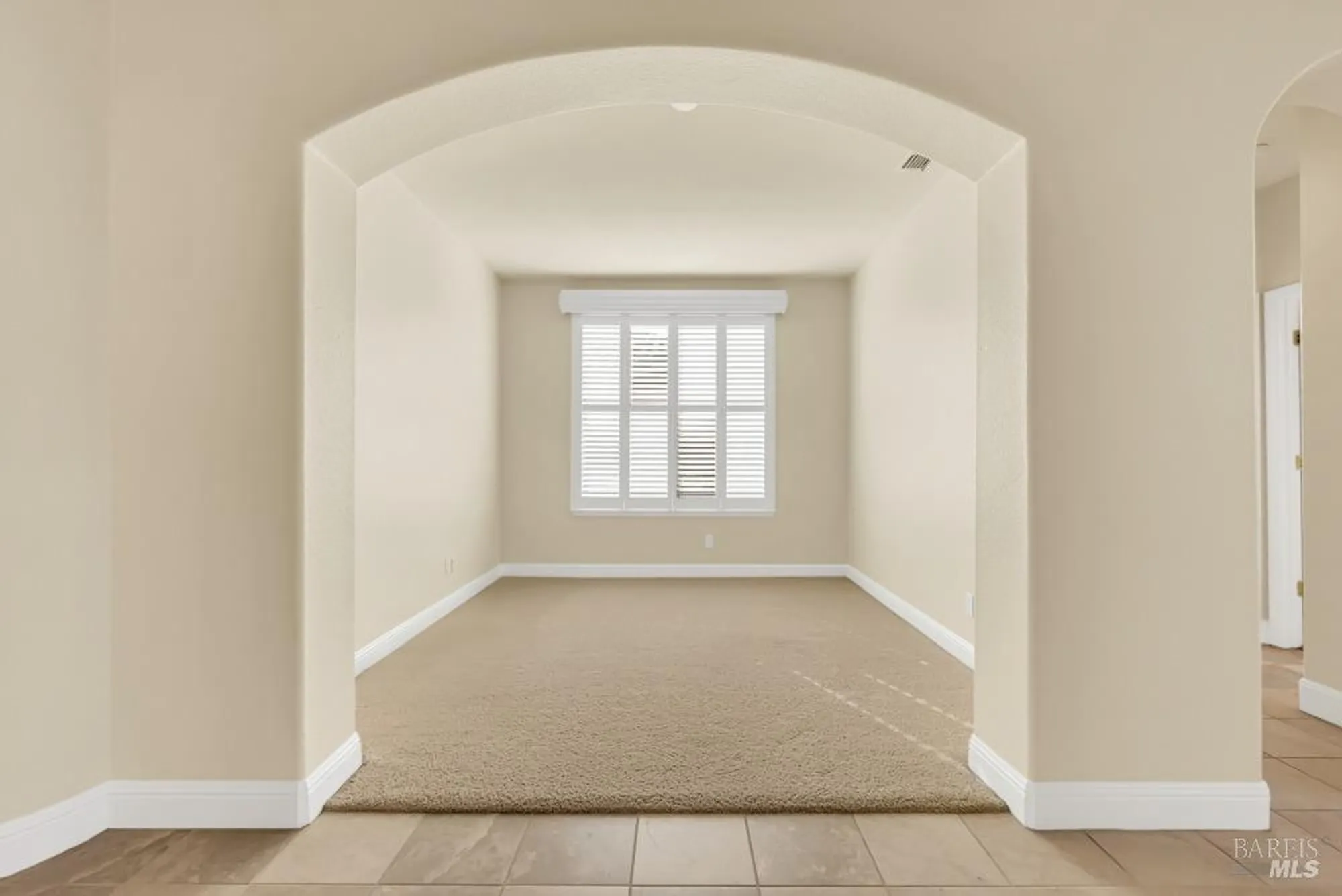 Property Slideshow image 8 of 79 | 110 foxwood ln, Rio Vista, CA, 94571