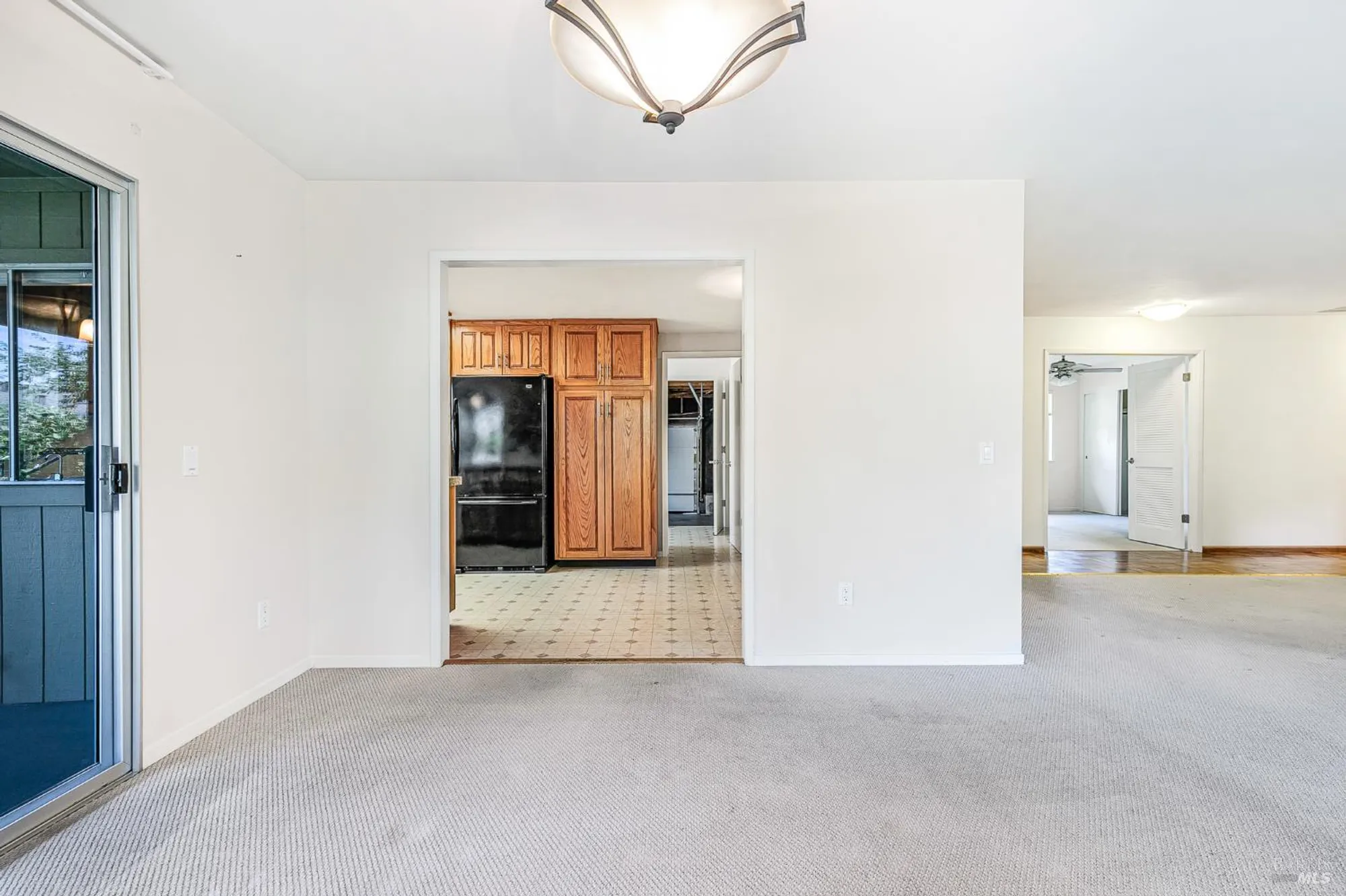 Property Slideshow image 10 of 44 | 447 meadowgreen dr, Santa Rosa, CA, 95409