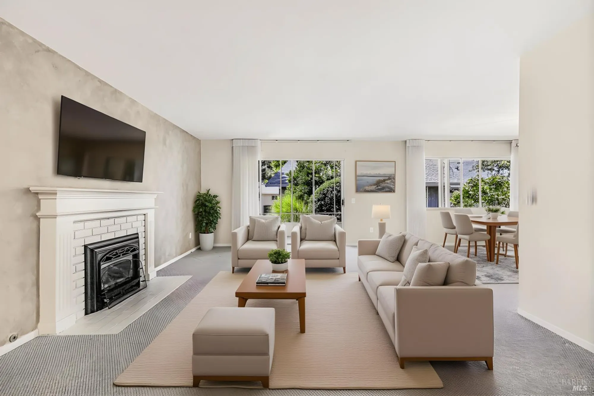 Property Slideshow image 4 of 44 | 447 meadowgreen dr, Santa Rosa, CA, 95409