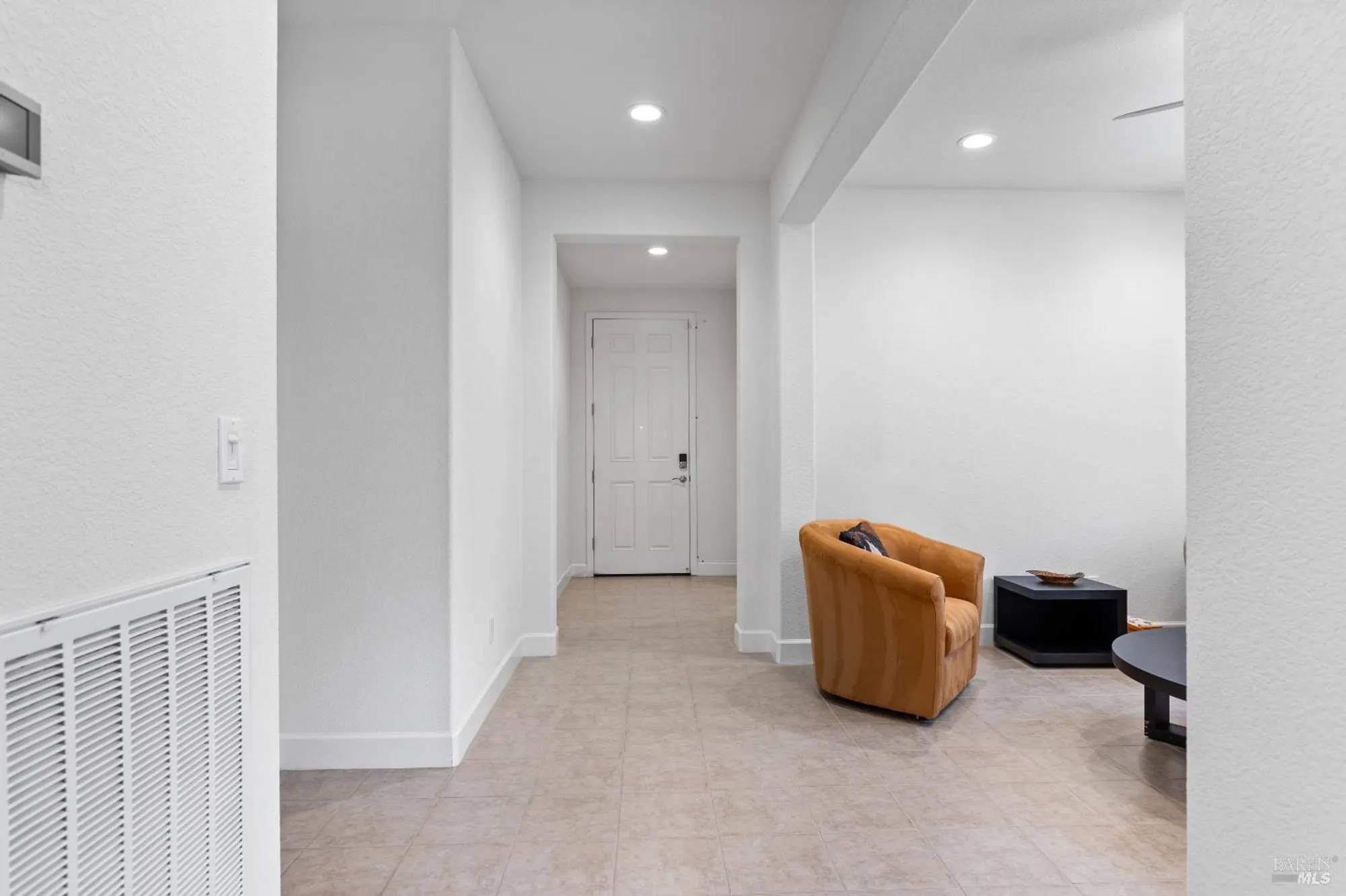 Property Slideshow image 14 of 45 | 525 eagle dr, Rio Vista, CA, 94571