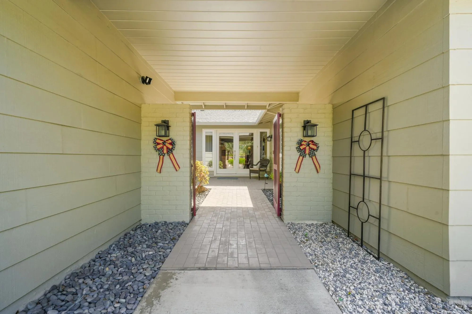 Property Slideshow image 33 of 44 | 6493 meadowridge ct, Santa Rosa, CA, 95409