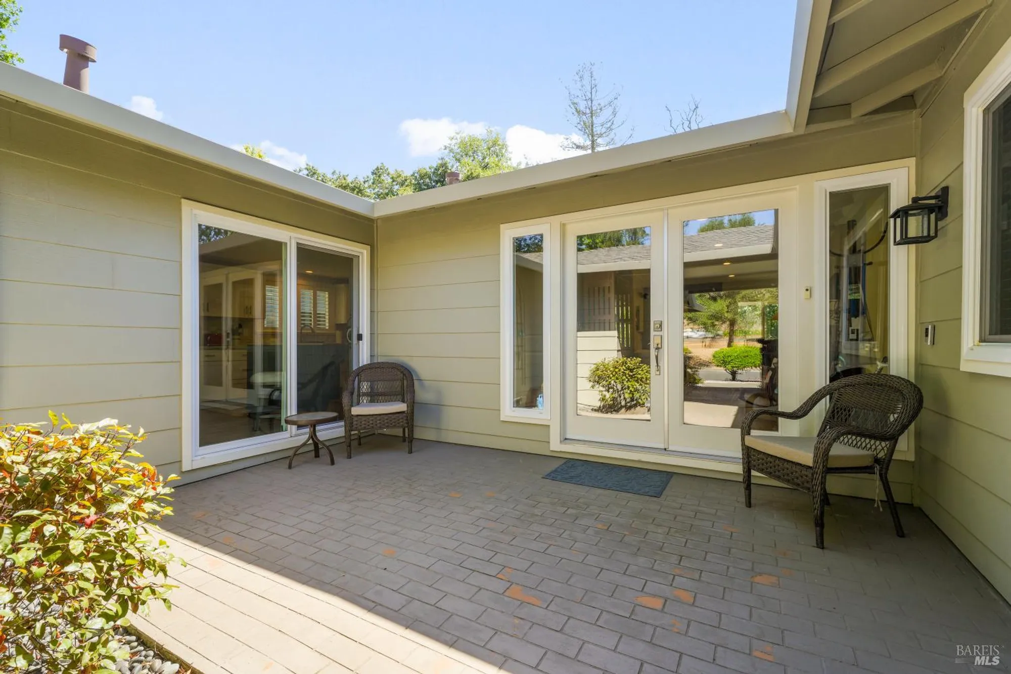 Property Slideshow image 34 of 44 | 6493 meadowridge ct, Santa Rosa, CA, 95409