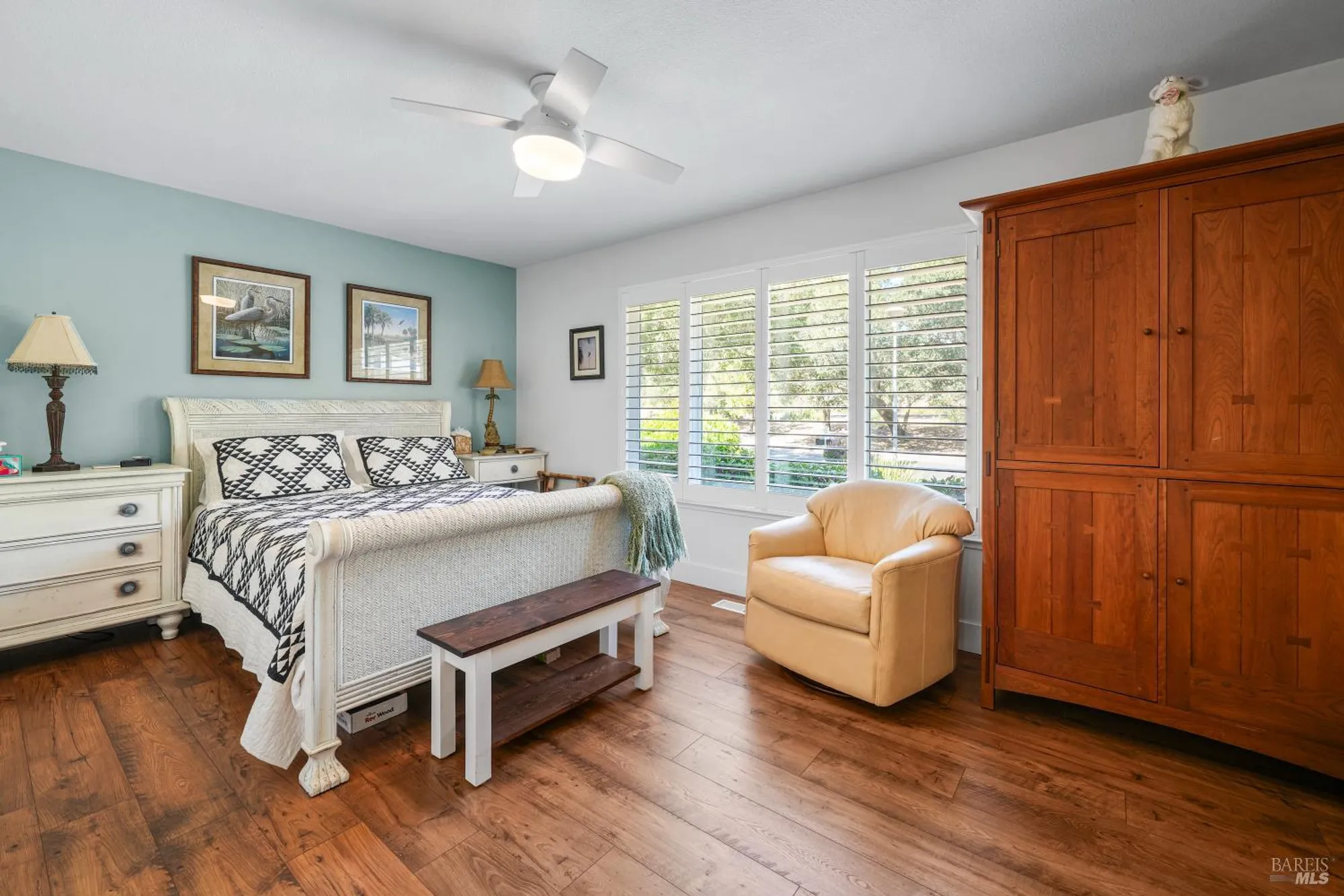 Property Slideshow image 18 of 44 | 6493 meadowridge ct, Santa Rosa, CA, 95409