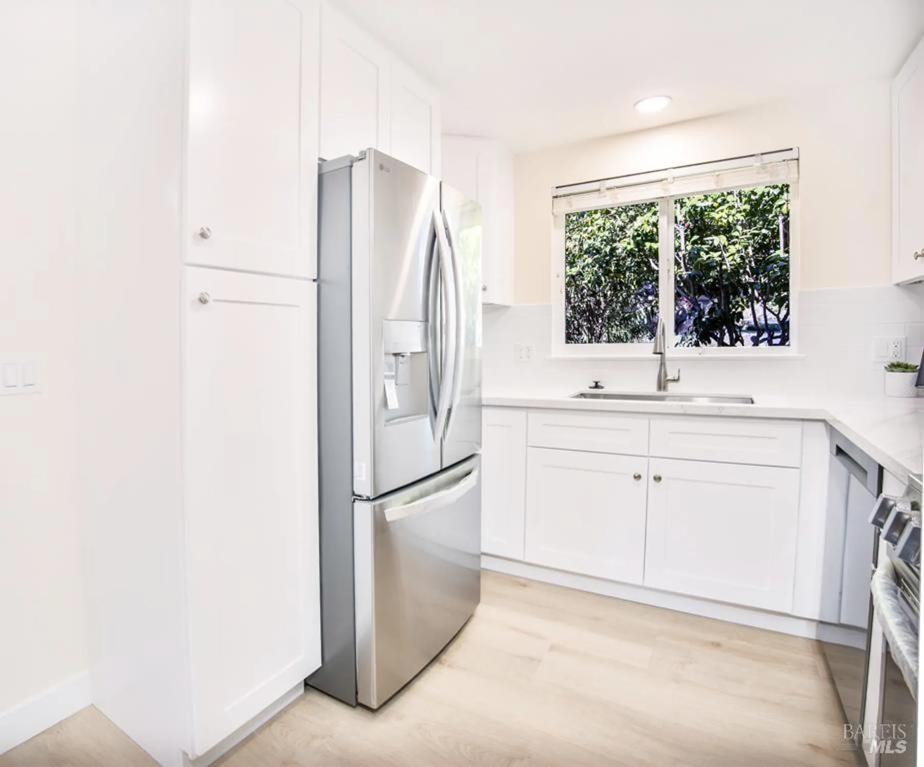 Property Slideshow image 9 of 29 | 4 valley green st, Santa Rosa, CA, 95409