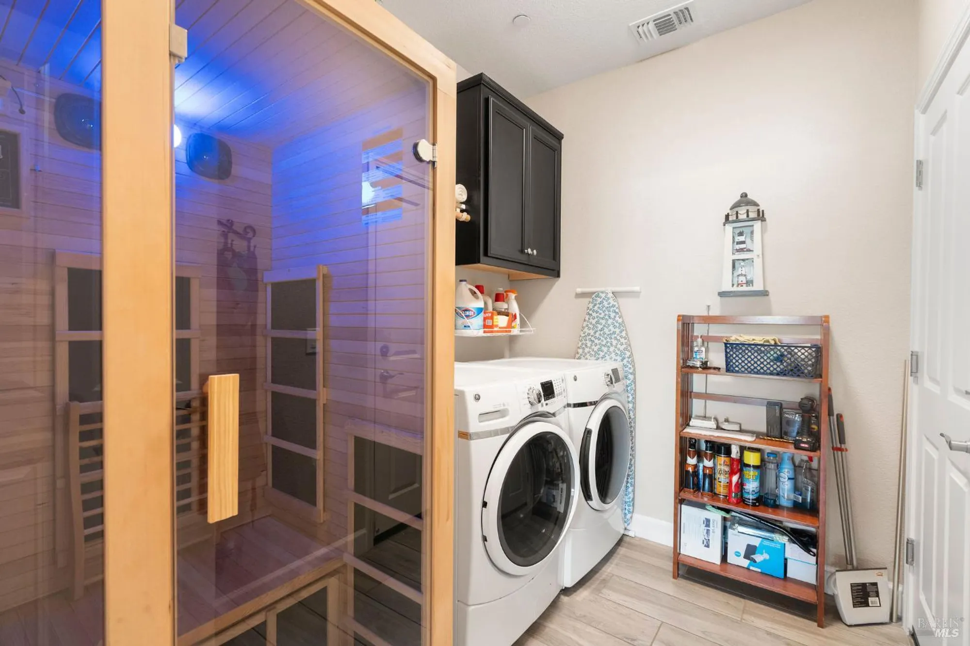 Property Slideshow image 25 of 63 | 590 belvedere dr, Rio Vista, CA, 94571