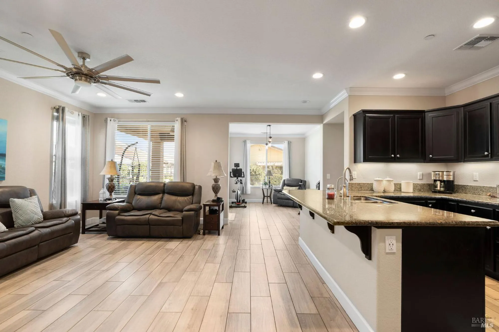 Property Slideshow image 5 of 63 | 590 belvedere dr, Rio Vista, CA, 94571