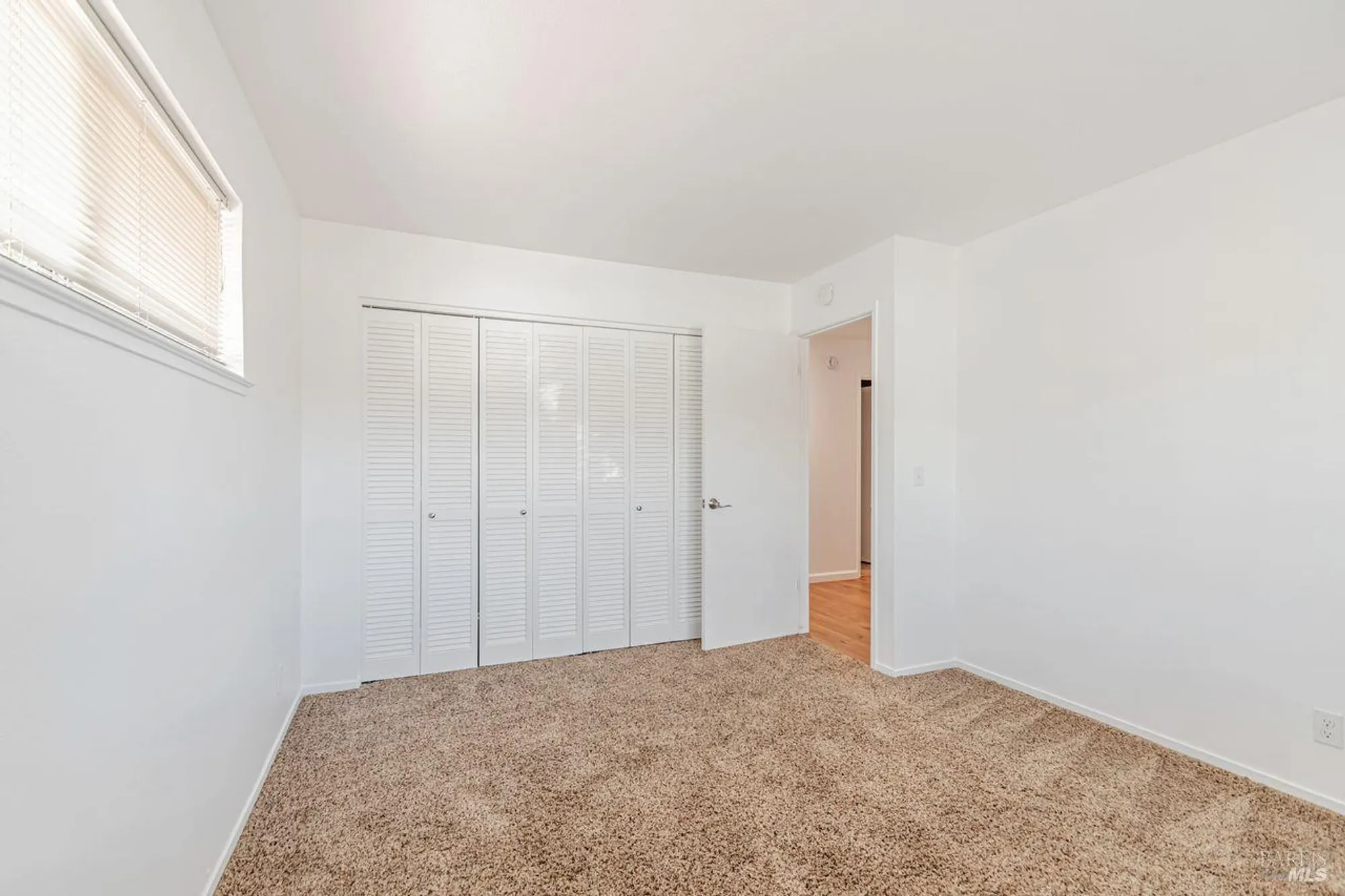 Property Slideshow image 16 of 24 | 12 meadowgreen cir, Santa Rosa, CA, 95409