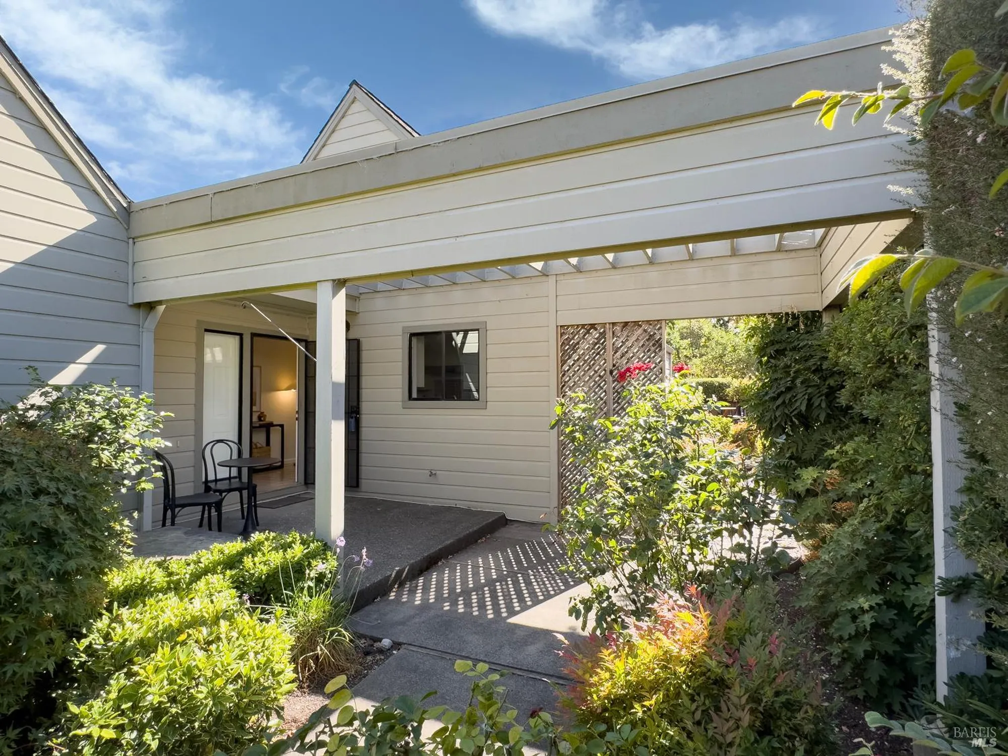 Property Slideshow image 4 of 44 | 20986 via colombard, Sonoma, CA, 95476