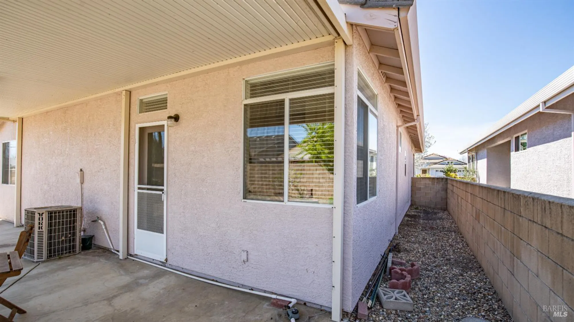 Property Slideshow image 19 of 23 | 424 mandarin cir, Vacaville, CA, 95687