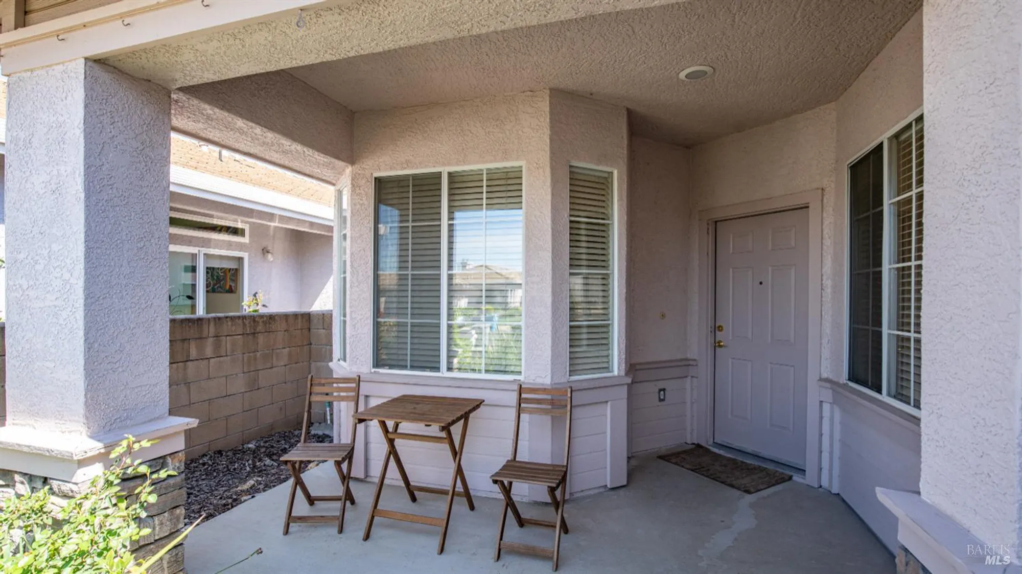 Property Slideshow image 2 of 23 | 424 mandarin cir, Vacaville, CA, 95687
